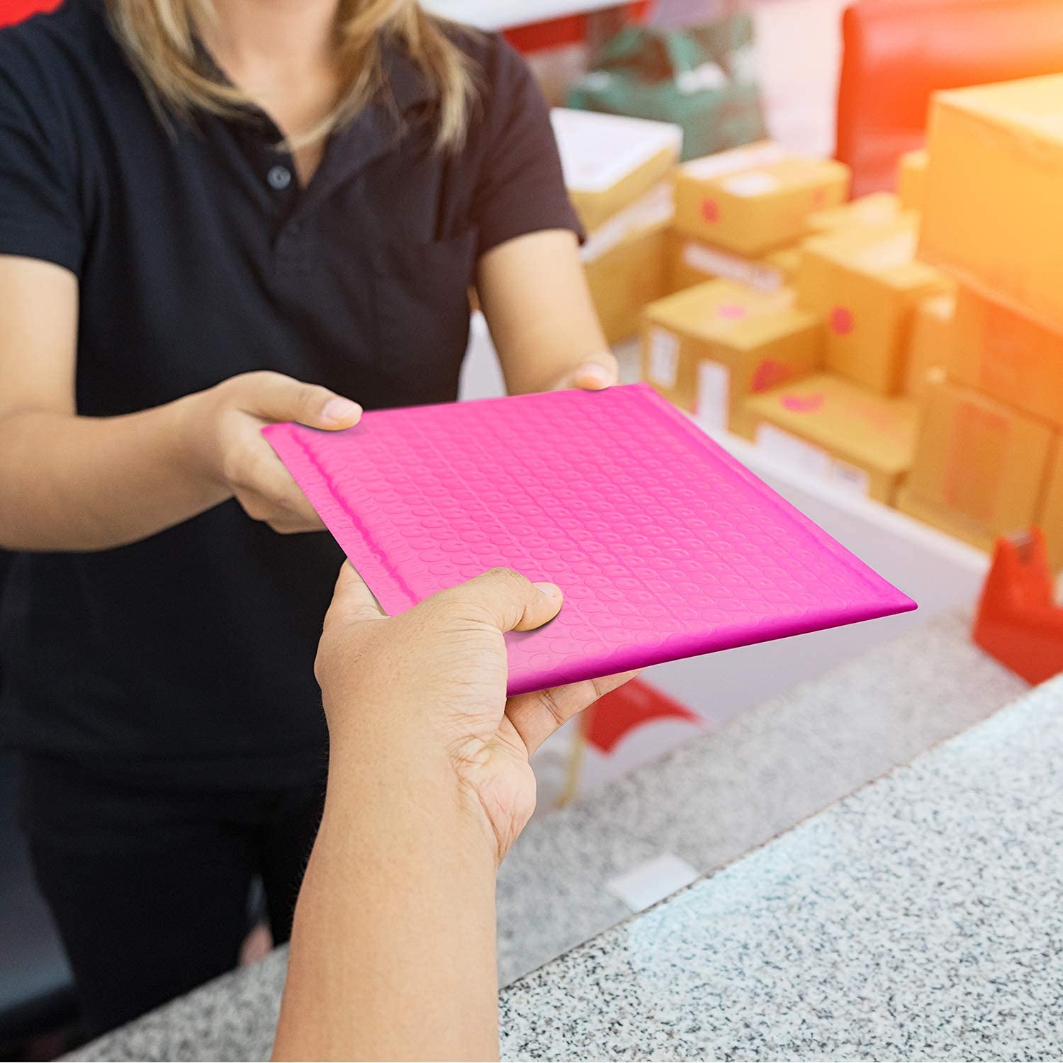GSSUSA 6x10 Inches Padded Poly Bubble Mailers - Self Seal Small Shipping Envelopes for Ecommerce, Mailing Bags Bulk Pack (600 Pack, Pink) - Perfect for Online Stores, Amazon FBA & Small Business Packaging