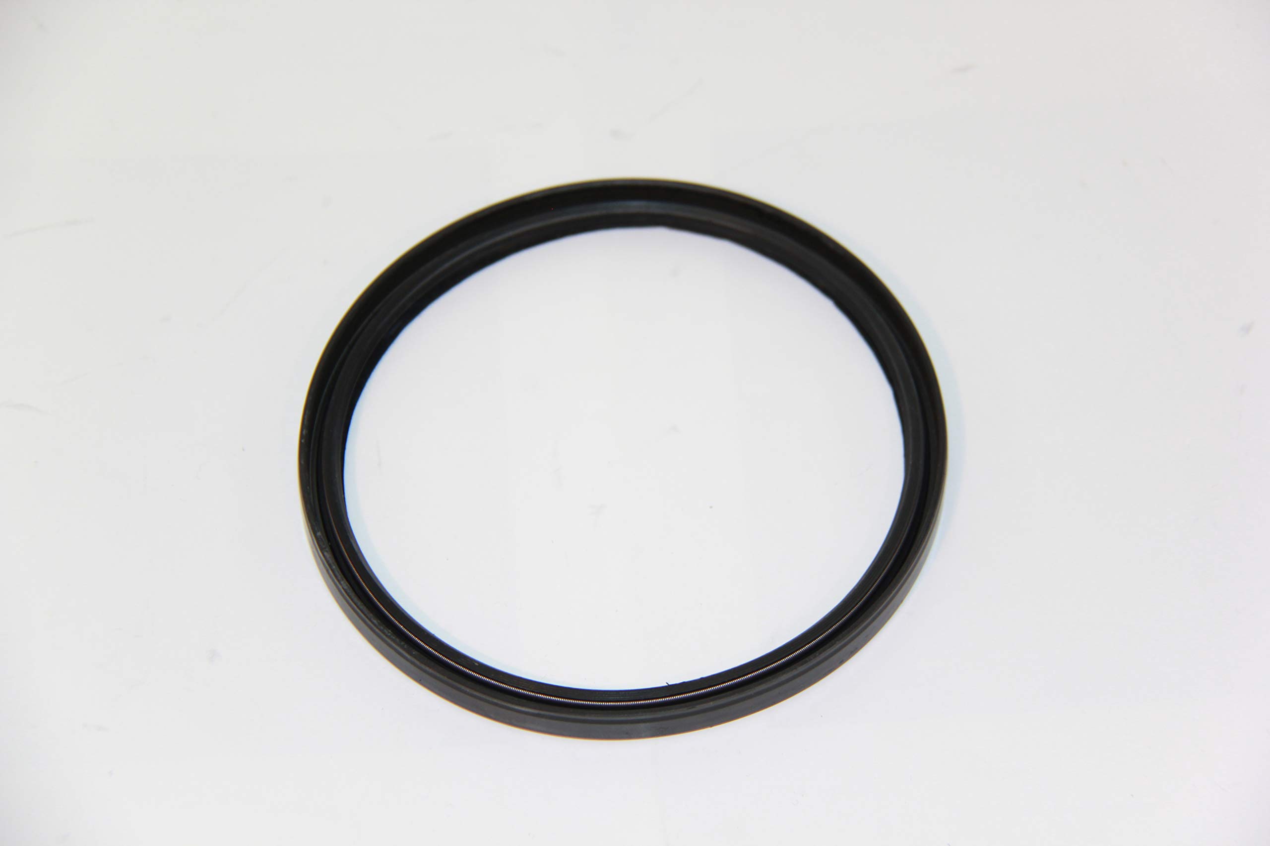 Volvo Crankshaft Seal MTC VR226 / 9458178 - Replacement Part for Volvo Engines - Perfect for Engine Repair & Maintenance