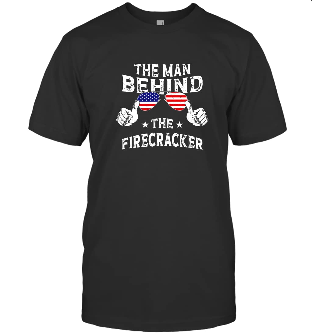 4th of July Maternity T-Shirt - Funny Pregnancy Announcement for Expecting Moms - Perfect for Gender Reveal & Independence Day Celebrations