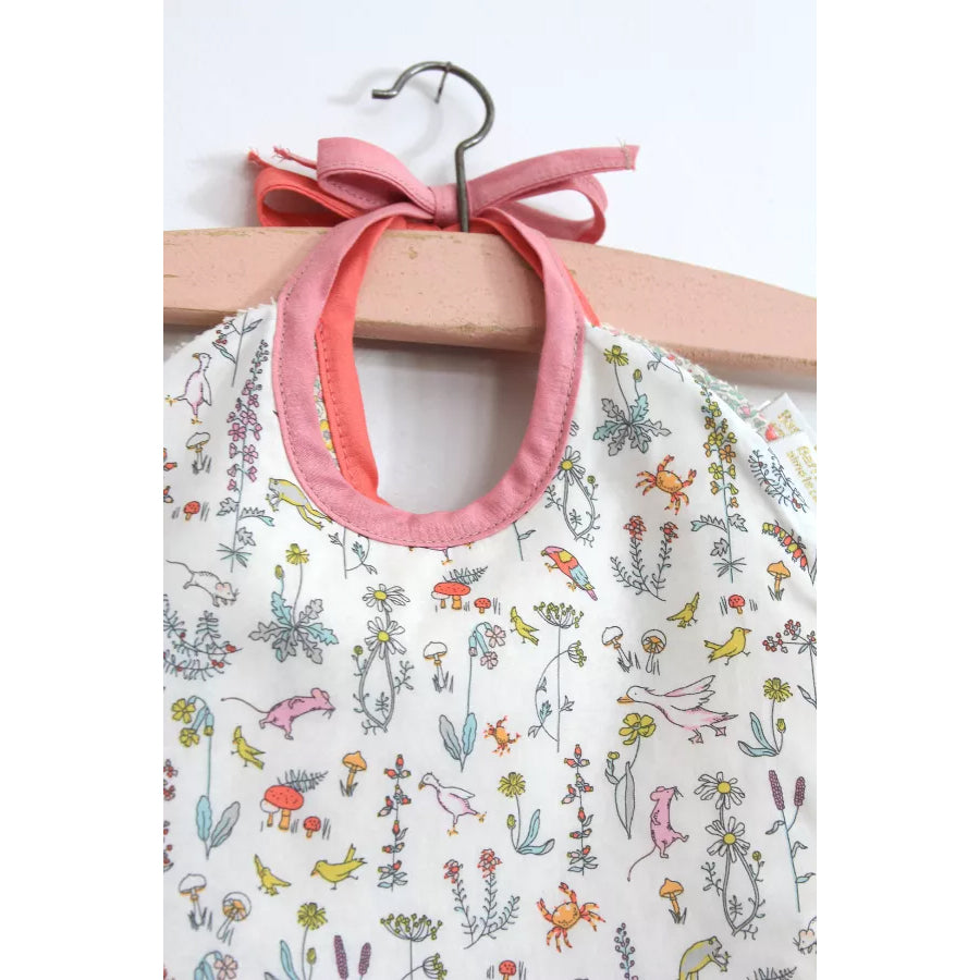Barnabe Loves Coffee Celestial Blue Bib 22 x 29 cm - Perfect for Baby Feeding, Mealtime Protection & Photo Shoots