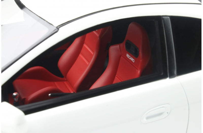 Honda Integra Type R DC5 - JDM Performance Car in White | High-Speed Racing & Street Driving