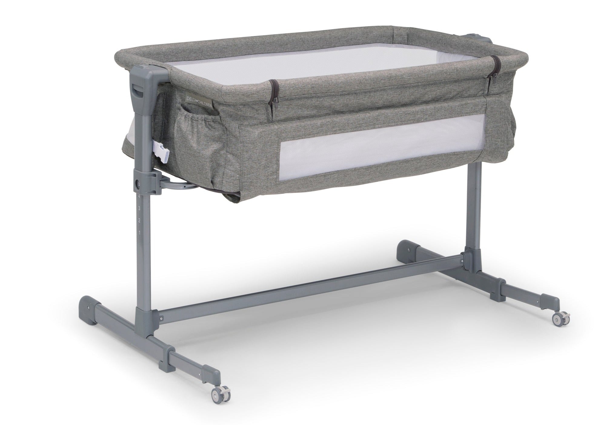 Close2Me Bedside Baby Bassinet - Portable Crib for Newborns & Infants - Adjustable Height Co-Sleeper for Safe Sleeping - Perfect for Nursery, Bedroom & Travel