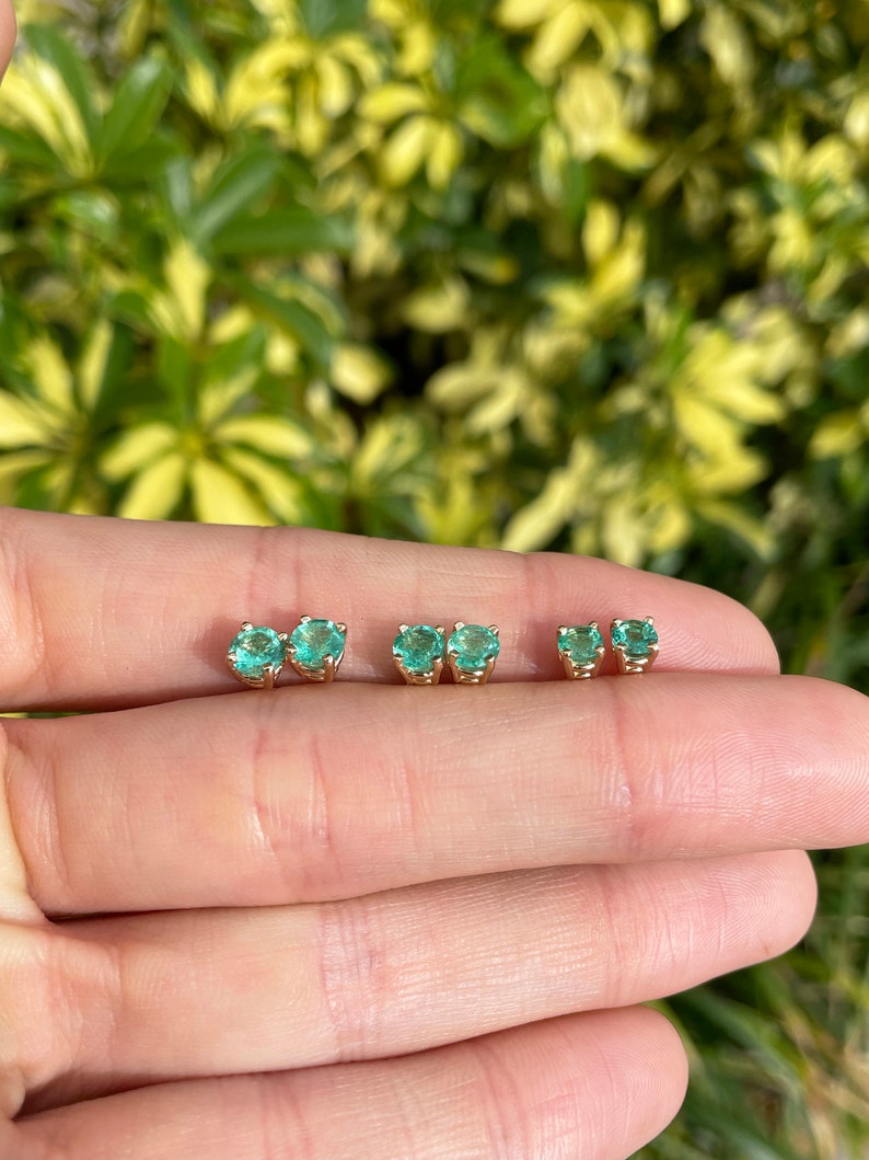 1.0tcw Timeless Green Emerald Round Cut Prong Earrings 14K Gold - Elegant Jewelry for Weddings, Parties & Special Occasions