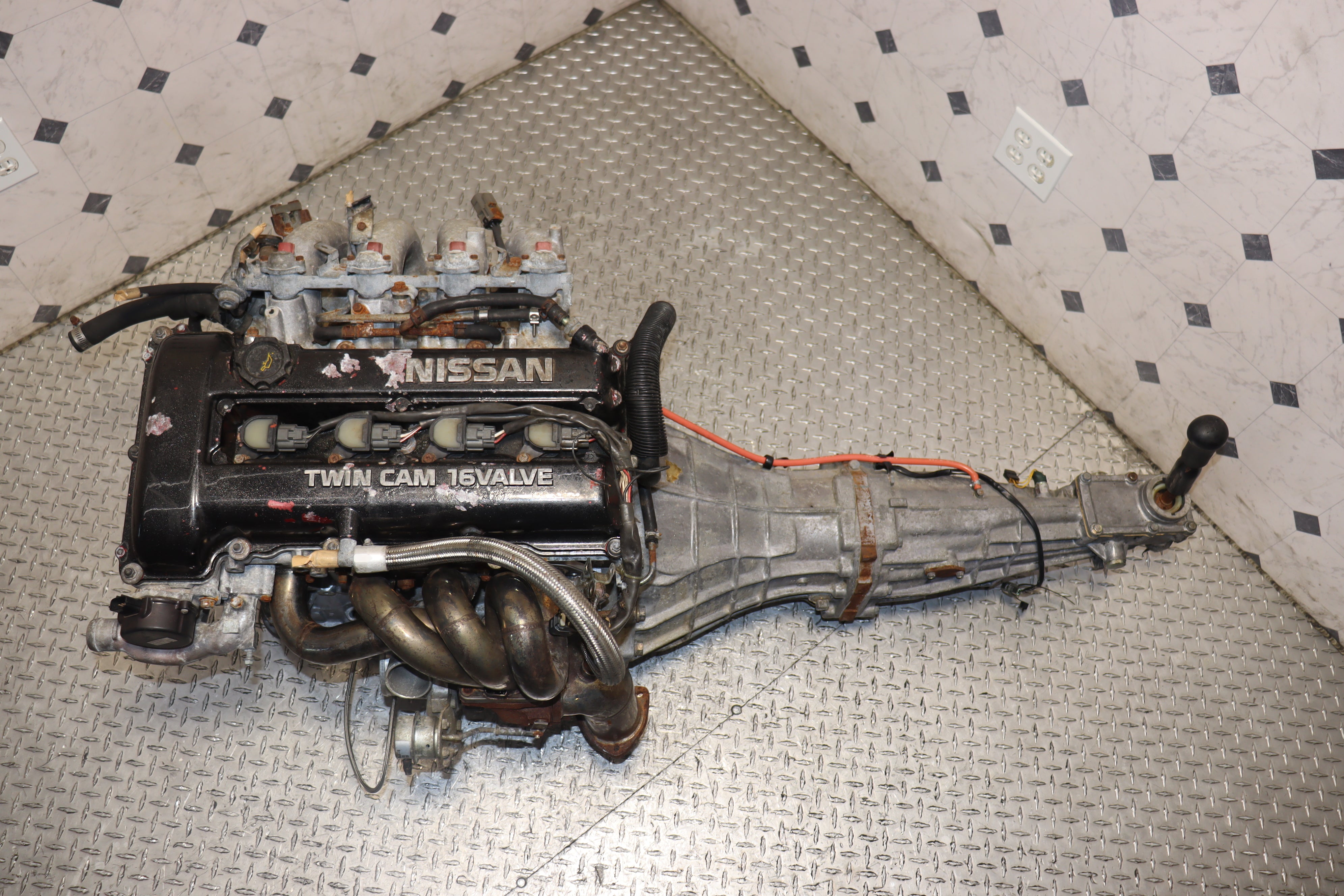 JDM SR20DET Redtop Engine with 5-Speed Manual Transmission for Nissan S13 Silvia 240SX - High Performance Turbocharged Engine Upgrade for Drift & Track Racing