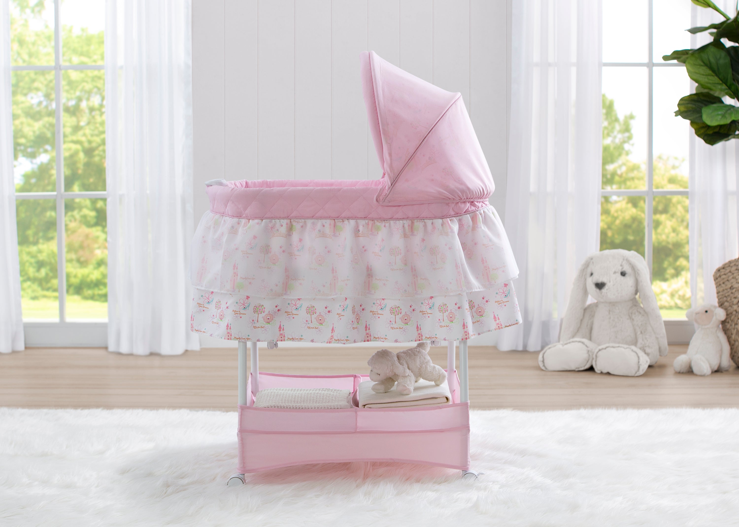 Best Gliding Bassinet for Newborns - Smooth Rocking Motion for Better Sleep - Perfect for Nursery, Bedroom & Travel