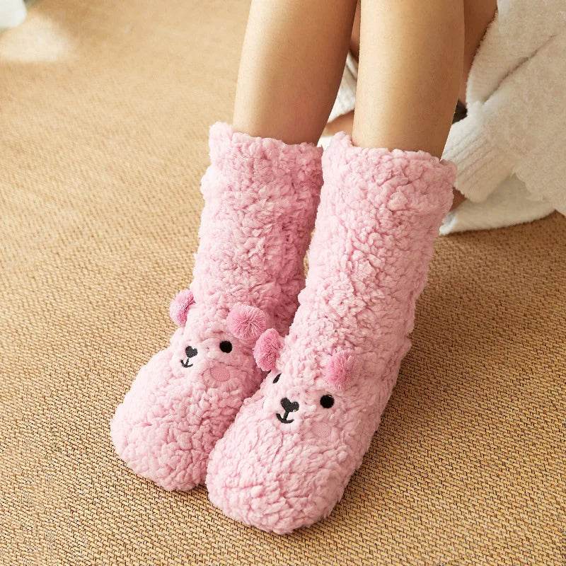 Cozy Fuzzy Bear Socks for Women & Men - Soft Winter Warm Slipper Socks with Non-Slip Grip - Perfect for Christmas Gifts, Home Relaxing & Cold Weather Comfort