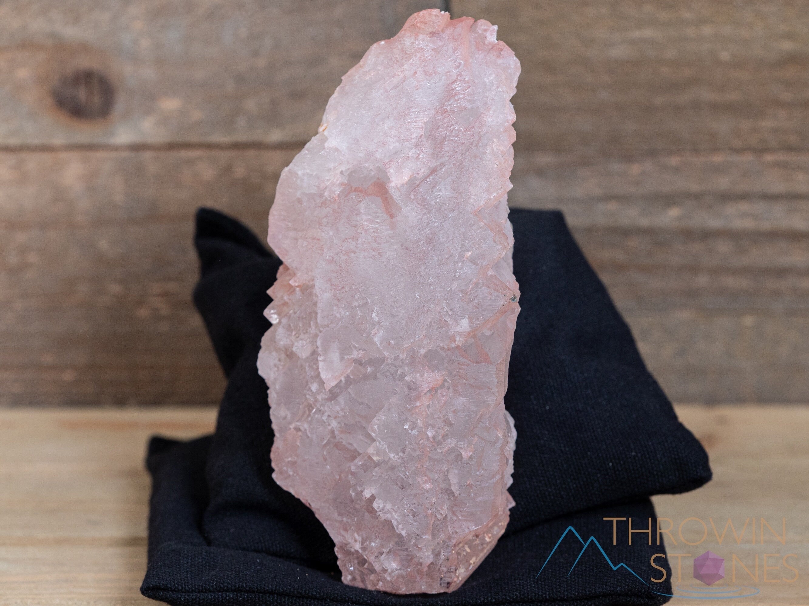 NIRVANA QUARTZ Etched Ice Himalayan Quartz Raw Crystal - Natural Healing Stone for Meditation, Reiki & Yoga | Unique Housewarming Gift & Spiritual Home Decor | Raw Crystals and Stones Collection (40299) | Perfect for Altars, Energy Cleansing & Positive Vibes
