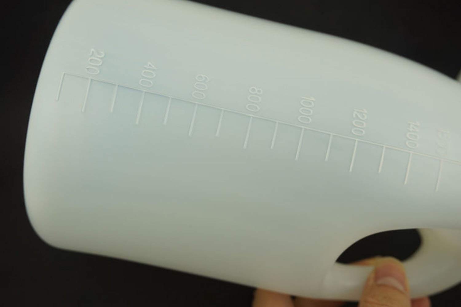 1700ml Portable Travel Urinal Bottle for Men - Leak-Proof Plastic Pee Bottle for Home, Camping, Road Trips & Emergency Use