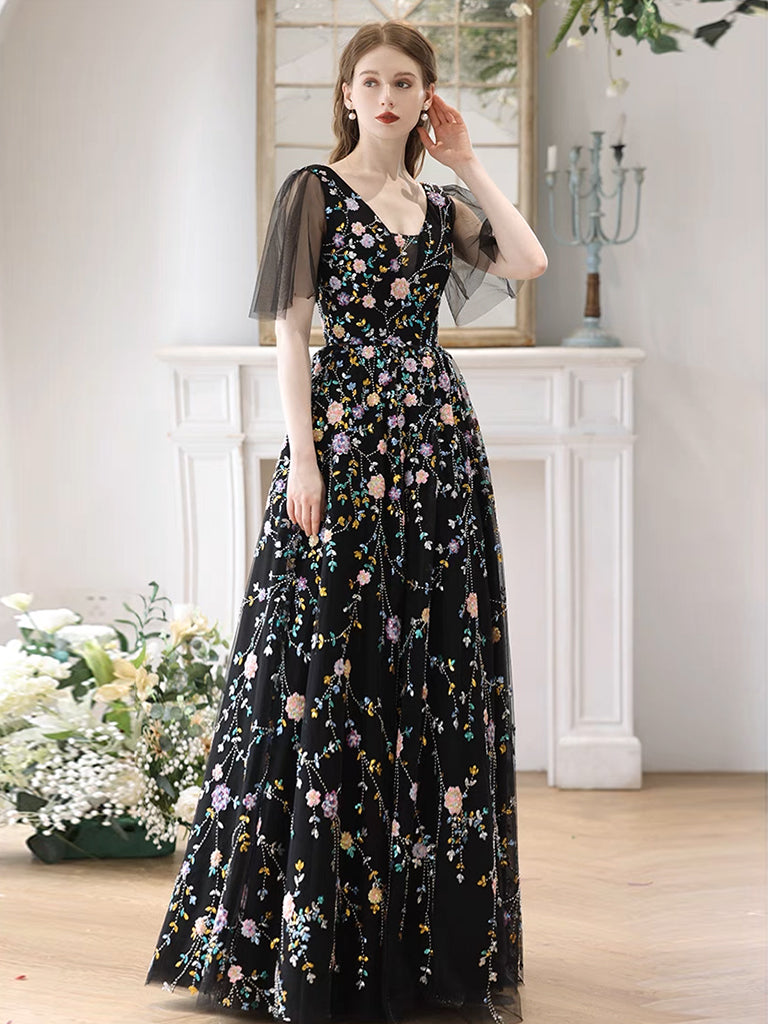 Elegant A-Line V-Neck Tulle Lace Black Long Prom Dress | Formal Evening Gown for Women | Perfect for Homecoming, Wedding Guest & Special Occasions