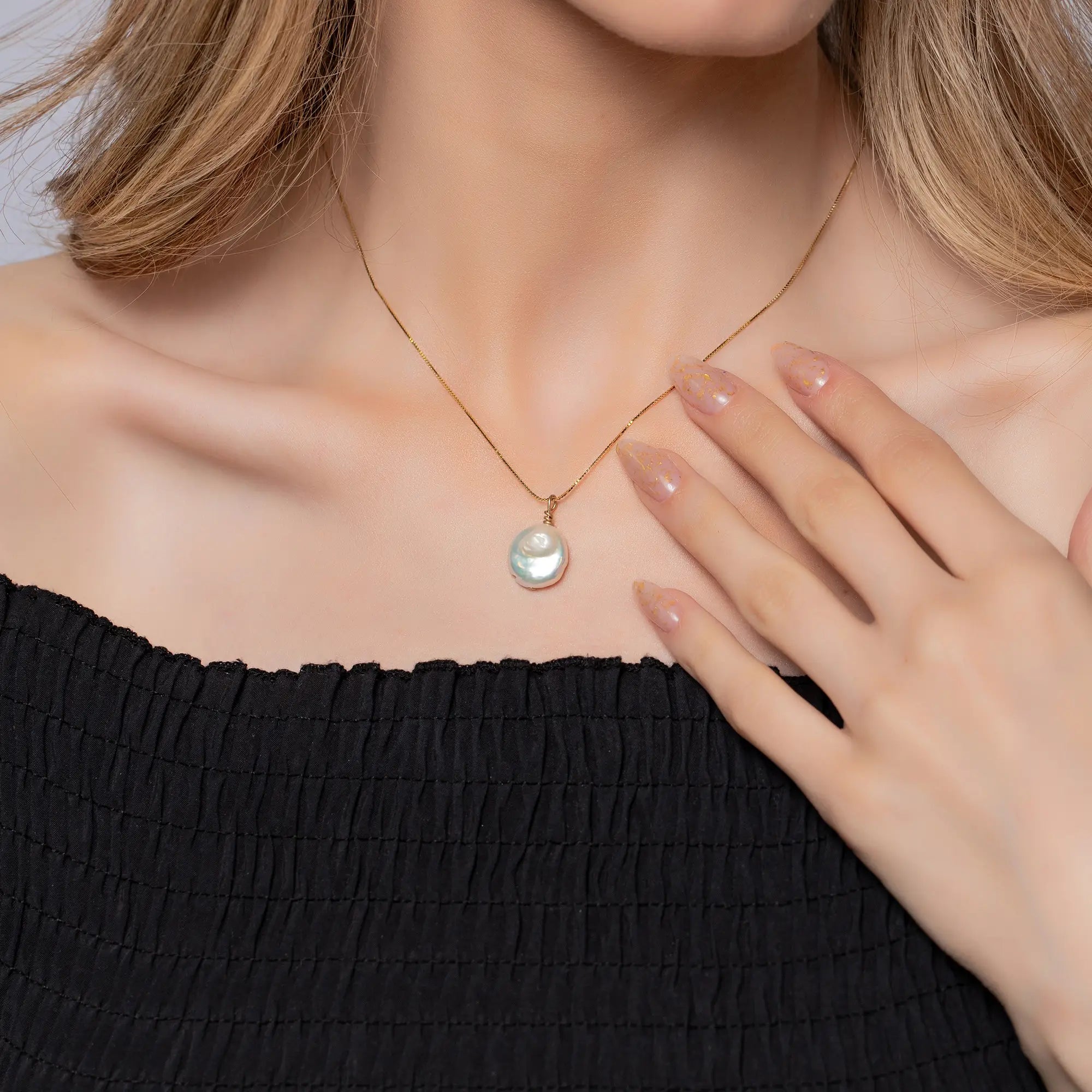 Elegant Box Chain Pearl Pendant Necklace for Women - Perfect for Weddings, Parties & Special Occasions