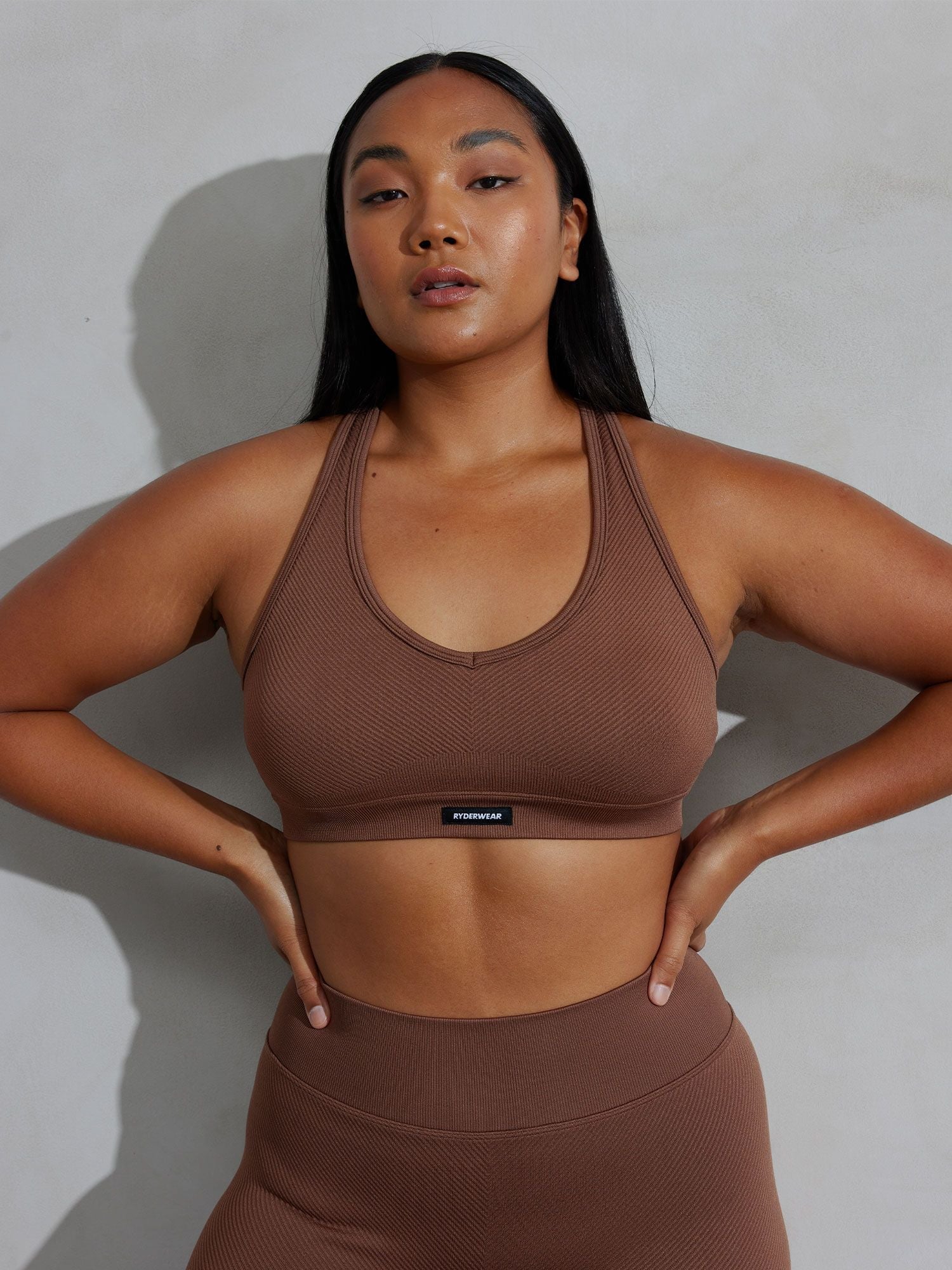 High Support Circuit Rib Seamless Sports Bra for Women - Chocolate Brown - Perfect for Yoga, Running & Gym Workouts