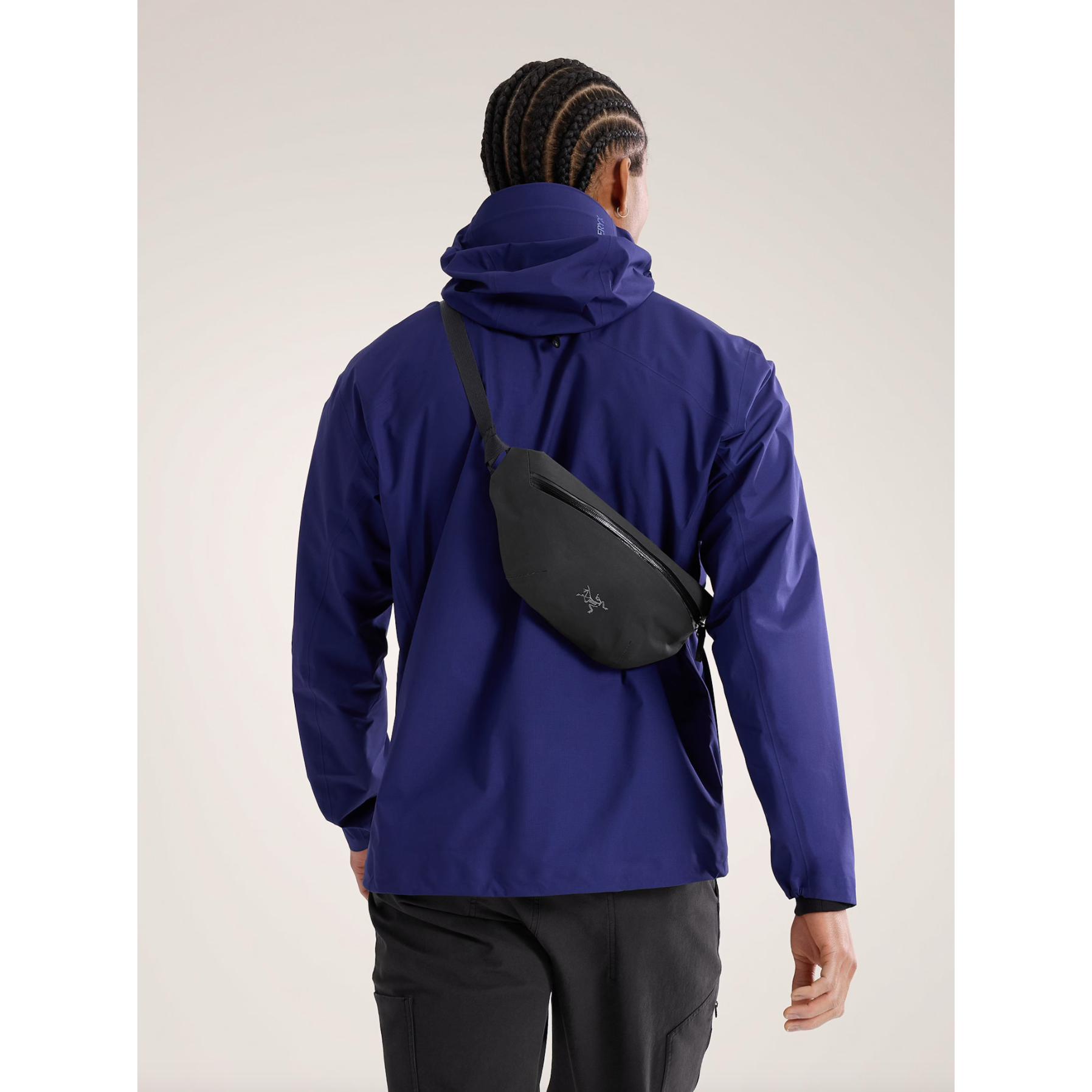 Arc'teryx Granville Crossbody Bag - Lightweight & Water-Resistant Travel & Everyday Carry Bag for Men & Women - Perfect for Hiking, Commuting & Outdoor Adventures