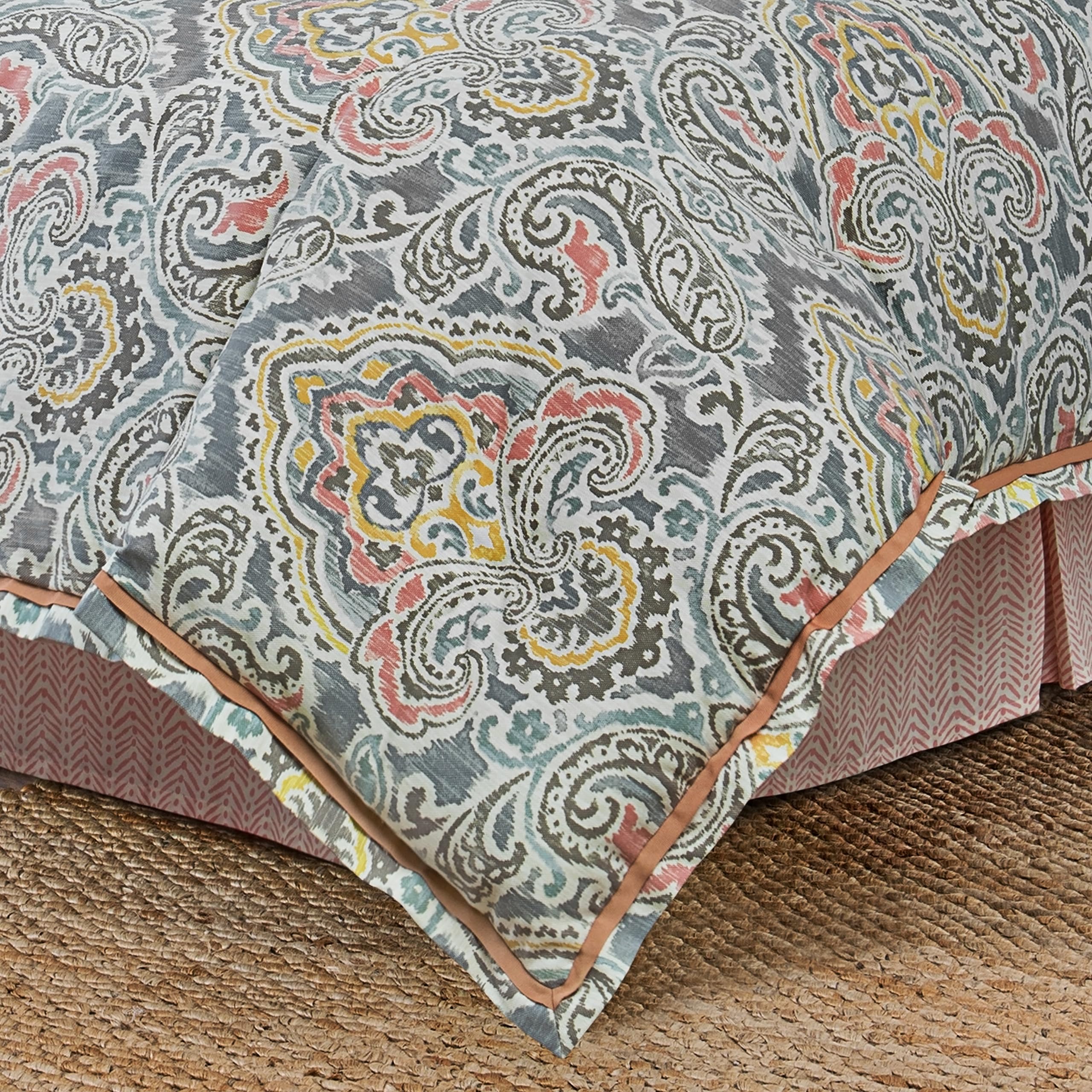 Waverly Artisanal Modern Farmhouse Damask 4-Piece Reversible Comforter Set - All Season King Size Bedding with Comforter, Bed Skirt & 2 Pillow Shams | Machine Washable Cotton Blend | Perfect for Guest Rooms, Master Bedrooms & Farmhouse Decor