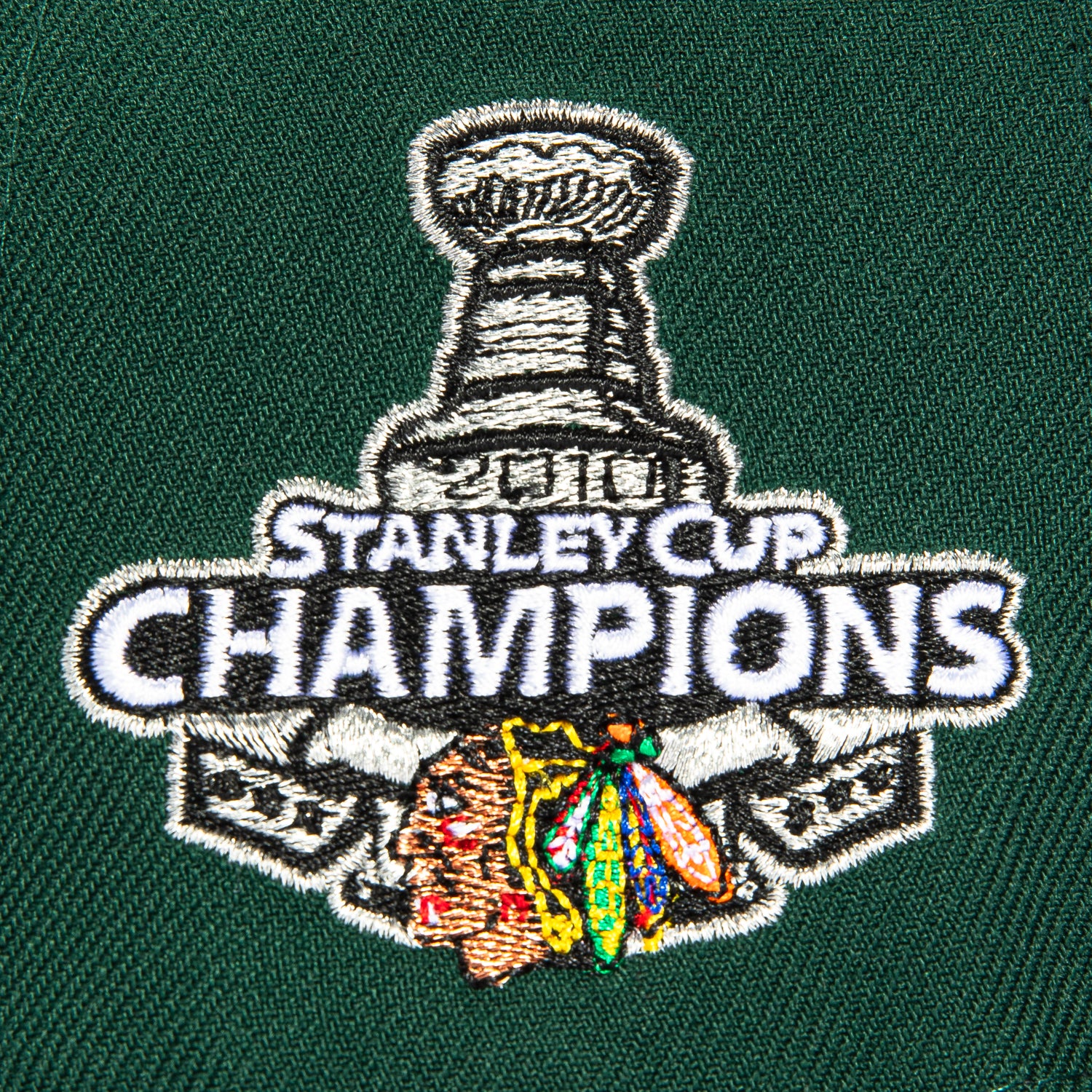 New Era 59Fifty Chicago Blackhawks 2010 Stanley Cup Patch Snapback Hat - Green & Black - Official NHL Licensed Cap for Hockey Fans & Sports Enthusiasts - Perfect for Games, Collecting & Streetwear Fashion