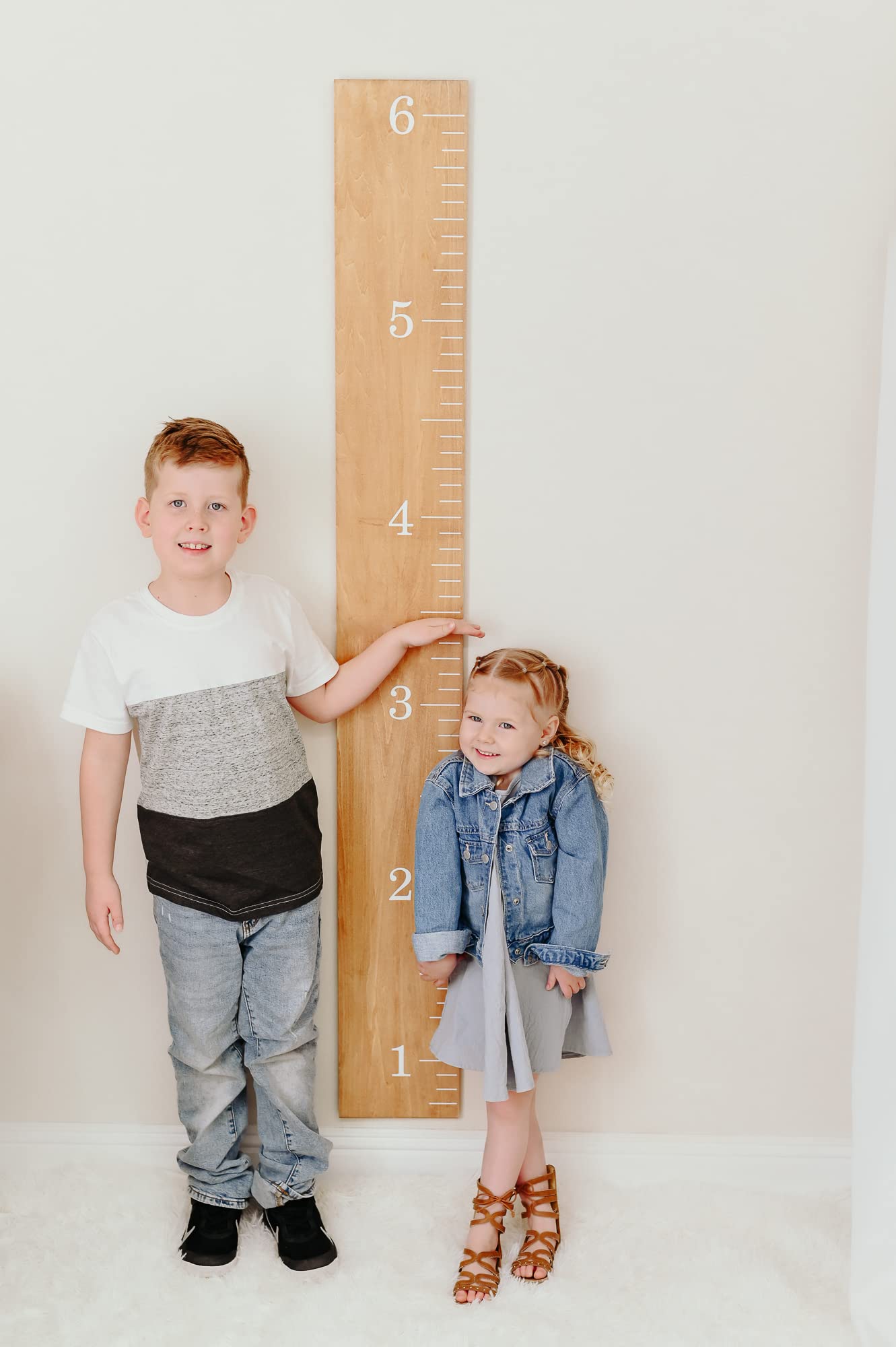 Kids Growth Chart - Real Wood Height Measurement for Children | Minimalist Wall Mounted Growth Tracker | Easy to Hang Natural Wood Growth Ruler for Nursery, Bedroom & Playroom Decor