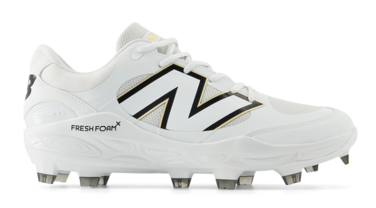 New Balance PL3000W7 White Low Molded Cleats for Baseball & Softball - Lightweight & Durable for Enhanced Performance on the Field