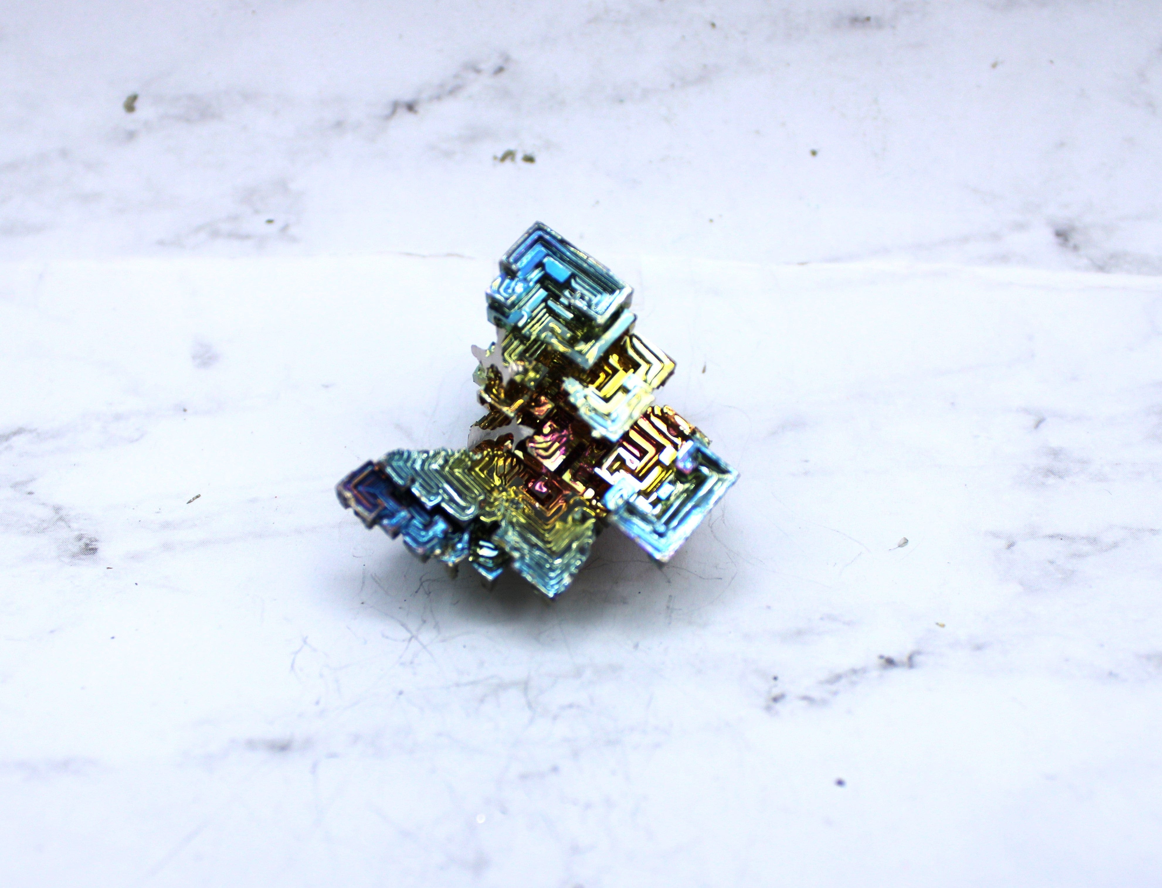 Natural Bismuth Crystal Specimen - Unique Rainbow Metallic Mineral for Collectors, Science & Home Decor | Perfect for Display, Gifts & Educational Use