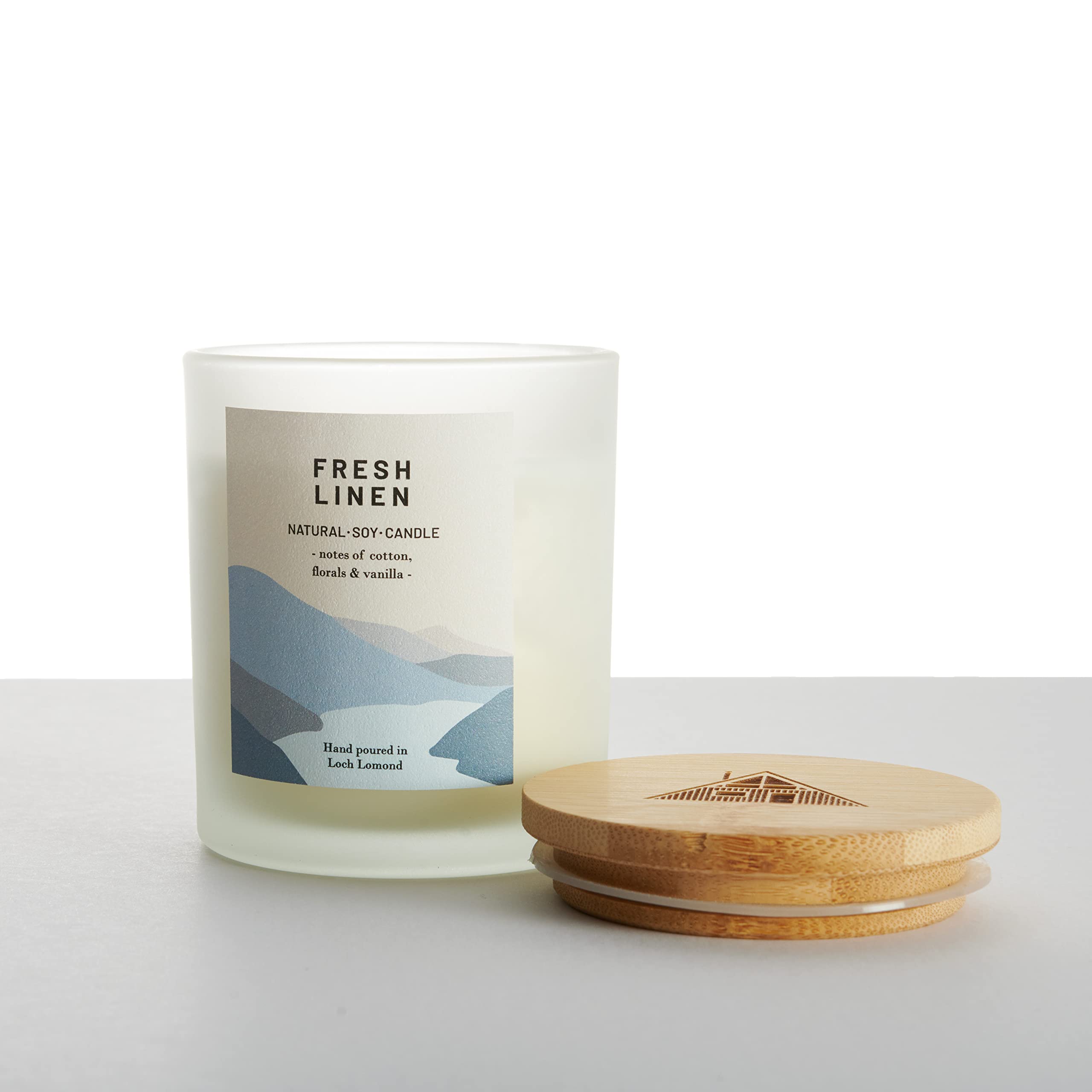 Fresh Linen Scented Candle - Organic Vegan Luxury Soy Wax Candle, Hand-Poured in Scotland, 450g (8 Fragrance Options) - Perfect for Home Relaxation, Spa Days & Romantic Ambiance