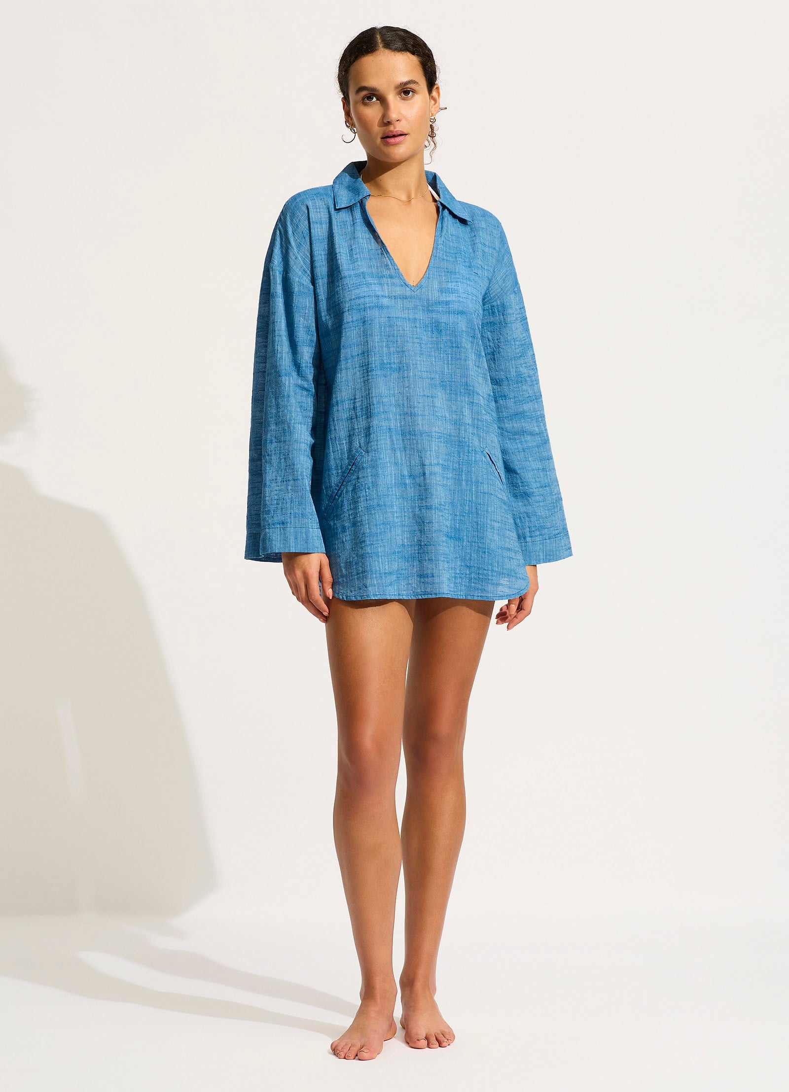 Men's Longline Beach Shirt - Lightweight Chambray Button Down for Summer | Casual Wear, Vacation Outfits & Beach Cover-Up