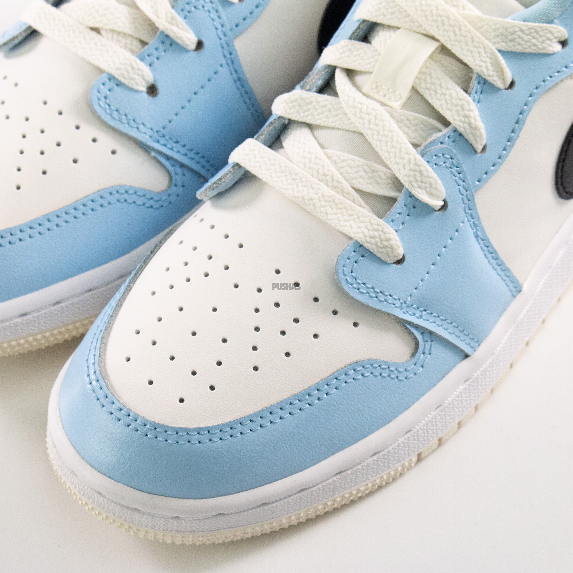 Air Jordan 1 Low 'Ice Blue Black' GS Sneakers for Girls (2022) - Lightweight Basketball Shoes for School, Sports & Casual Wear