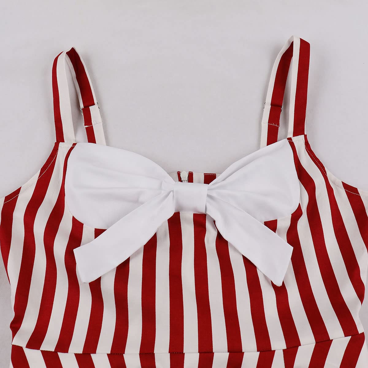 Vintage 1950s Rockabilly Halter Neck Swing Dress for Women - Retro Tea Party & Cocktail Midi Dress - Perfect for 50s Themed Parties, Dances & Vintage Fashion Lovers