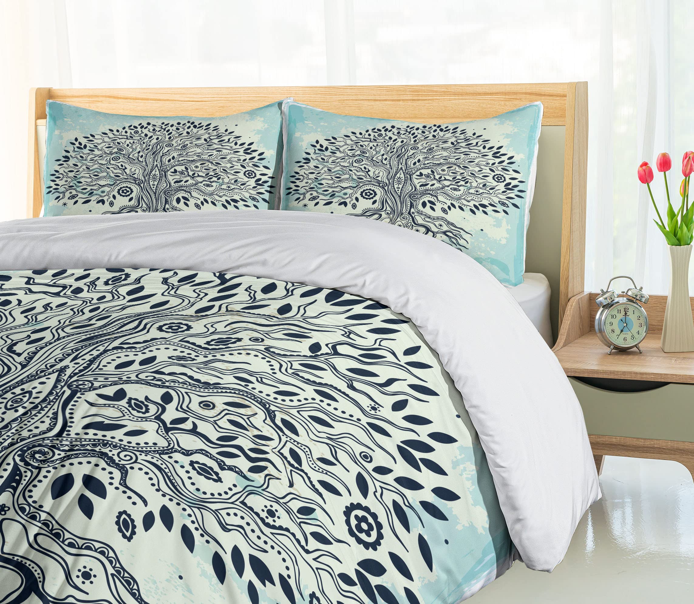 Ambesonne Bohemian Tree of Life Duvet Cover Set - King Size 3-Piece Bedding with 2 Pillow Shams, Indigo Cream Blue Ethnic Print | Hippie Chic Home Decor for Bedroom, Guest Room & Dorm
