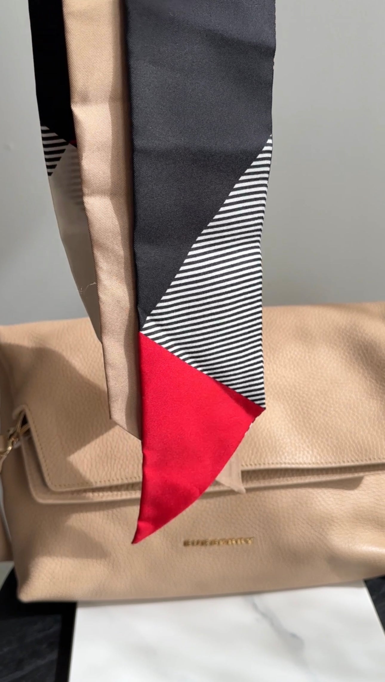 Burberry Red and Beige Silk Bandeau Scarf - Luxury Fashion Accessory for Women, Elegant Neck Wrap for Parties, Weddings & Special Occasions