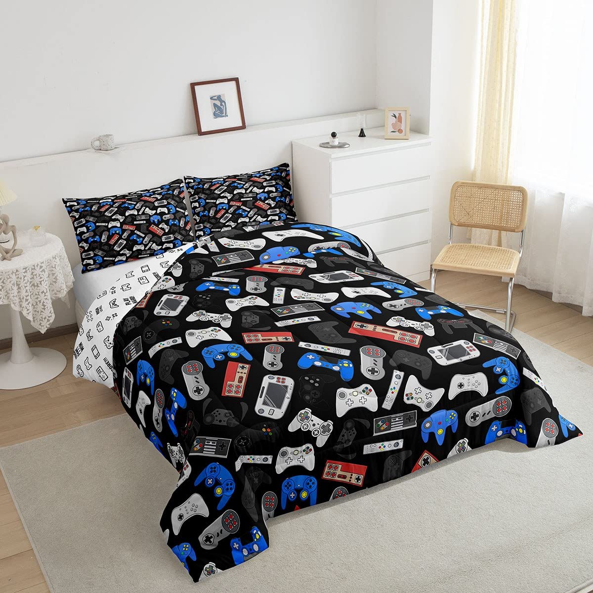 Feelyou Video Game Comforter Set - Queen Size Gaming Bedding with Console Gamepad Print, 3-Piece Set (1 Duvet & 2 Pillowcases) - Perfect for Gamers' Bedroom Decor & Gaming Themed Sleepovers