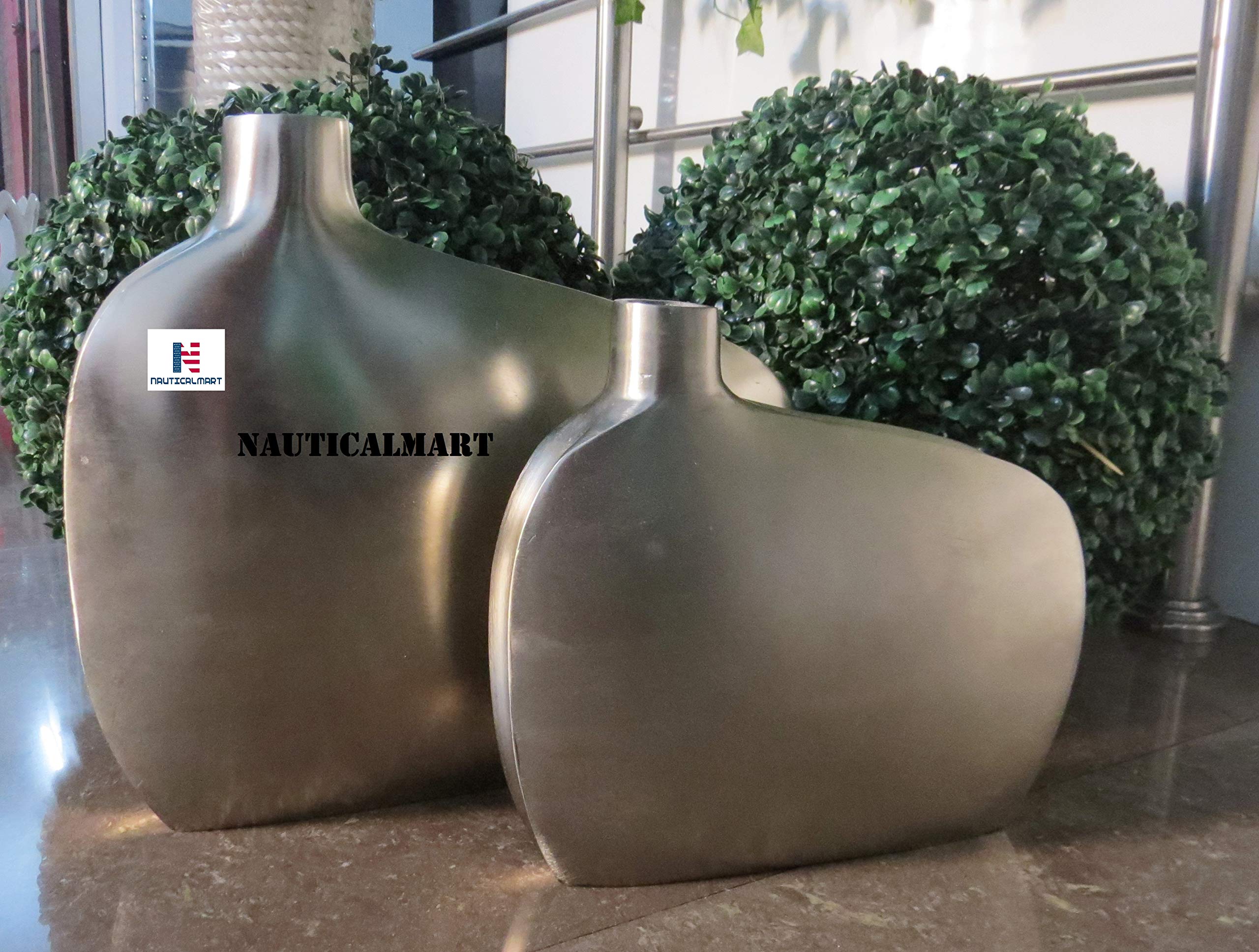 Nautical Propeller Design Decorative Steel Ceramic Bottle Vase Set of 2 - Perfect for Coastal Home Decor, Beach House Centerpiece, and Marine-Themed Gift Ideas