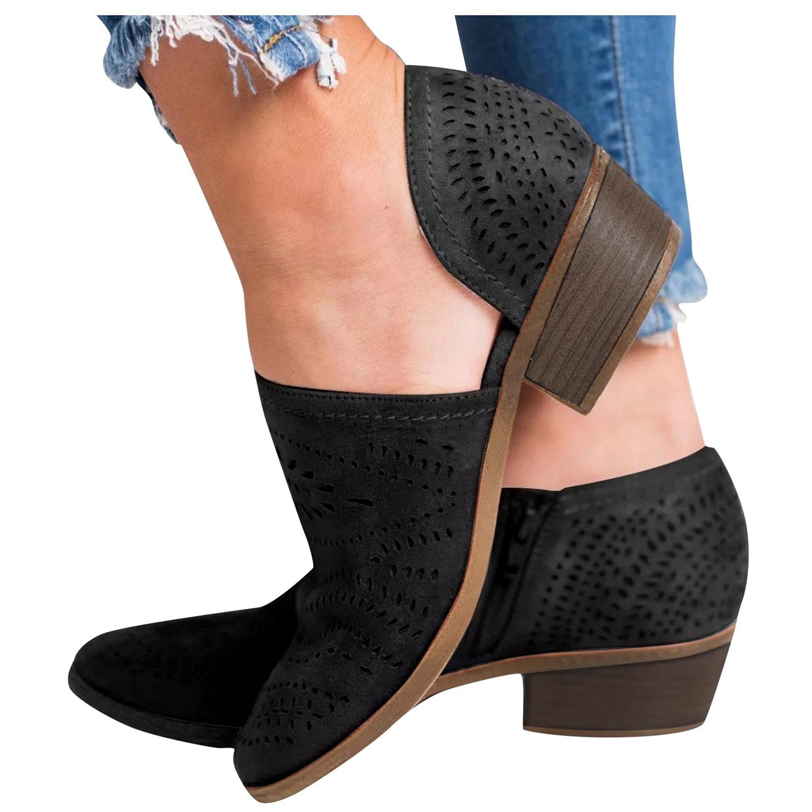 Zieglen Women's Ankle Boots - Flat Short Booties with Buckle Detail & Thick Sole | Comfortable Hiking Boots & Stylish Cowboy Boots for Everyday Wear, Outdoor Adventures & Casual Outfits