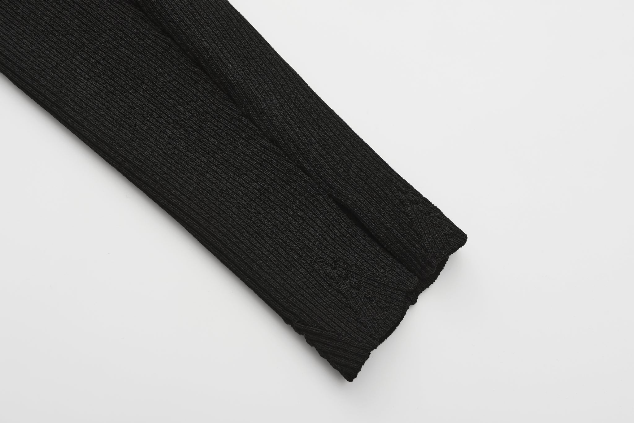 24Fytflmxx031 Black - Premium Quality for Home, Office & Outdoor Use