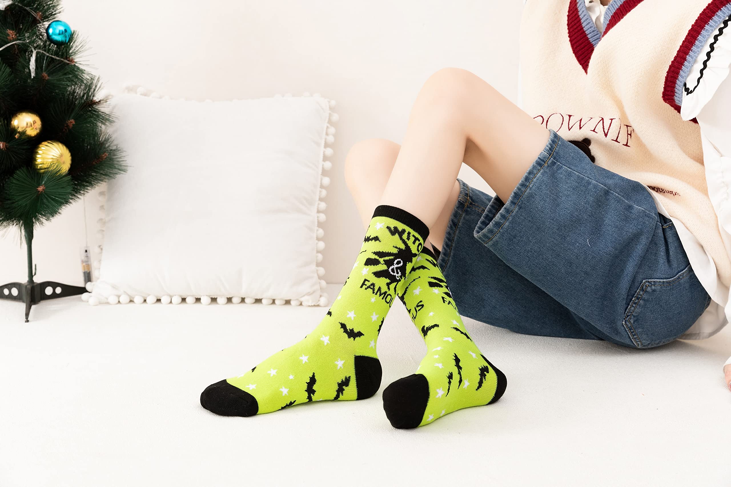 Gilbins 12-Pack Halloween Socks - Bats, Pumpkins & Ghosts Print Crew Socks for Men & Women | Novelty Halloween Gift Set | Perfect for Costume Parties, Trick-or-Treating & Spooky Season Outfits