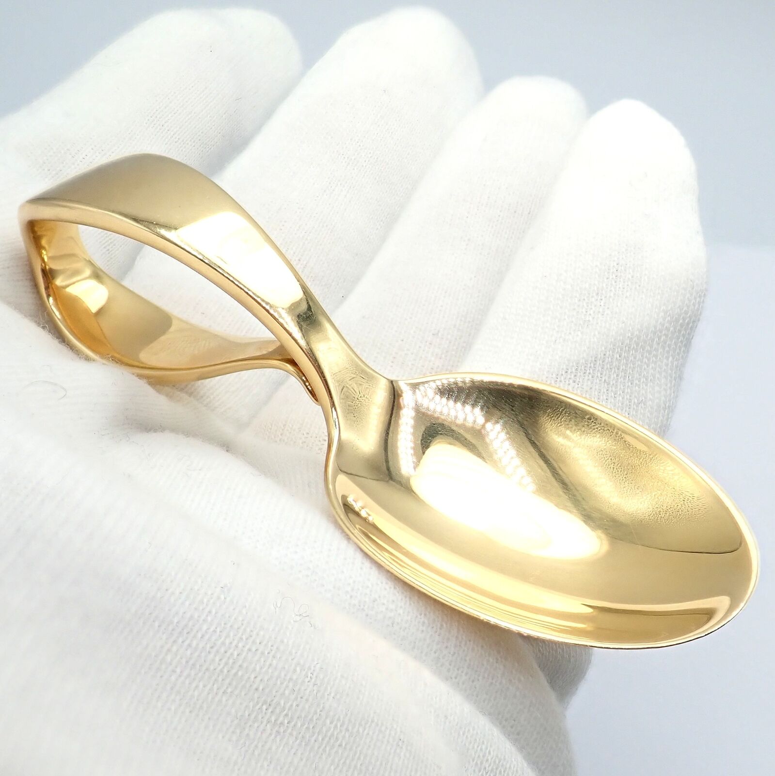 Vintage Tiffany & Co. 18k Yellow Gold Baby Spoon 52.8g - Elegant Estate Jewelry for Christening Gifts & Baby Keepsakes