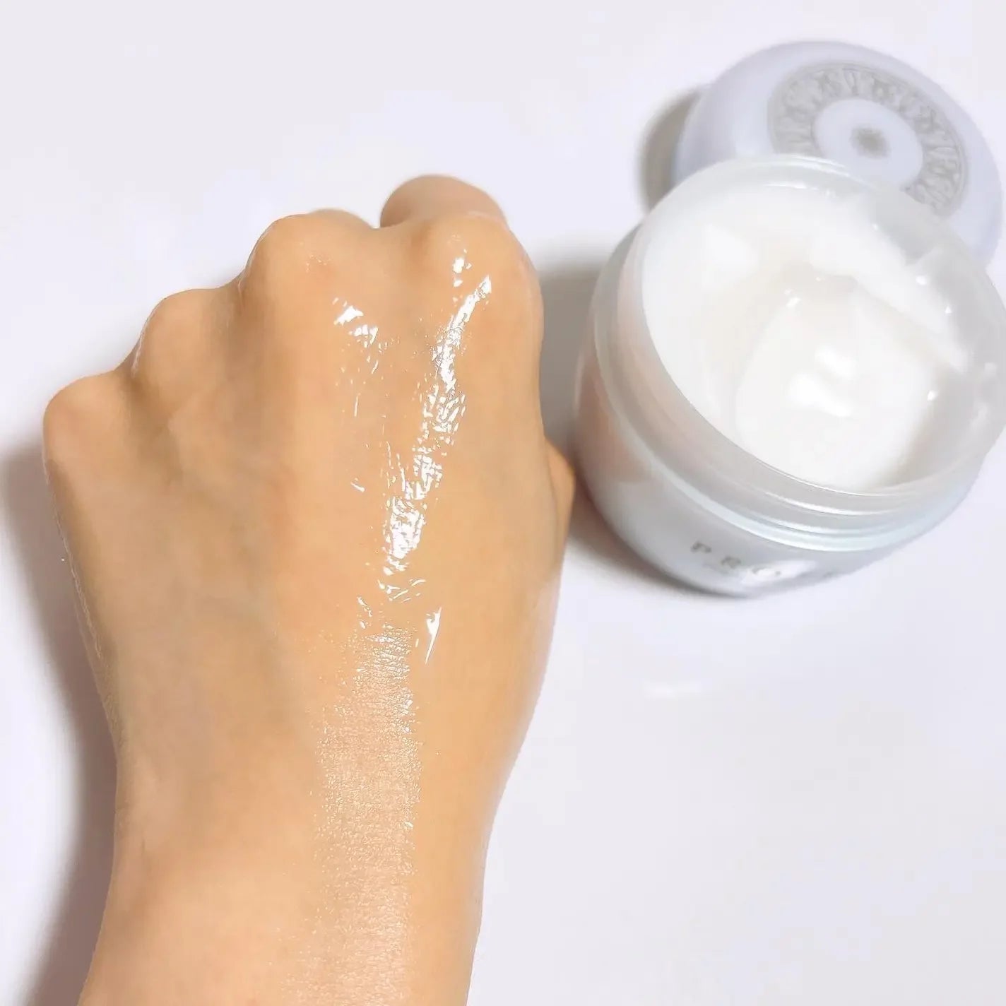 Meiko Protect Premier Gel Cream - All-in-One Moisturizer for Dry & Rough Skin - 100g Hydrating Face & Body Cream - Perfect for Daily Skincare Routine & Winter Care