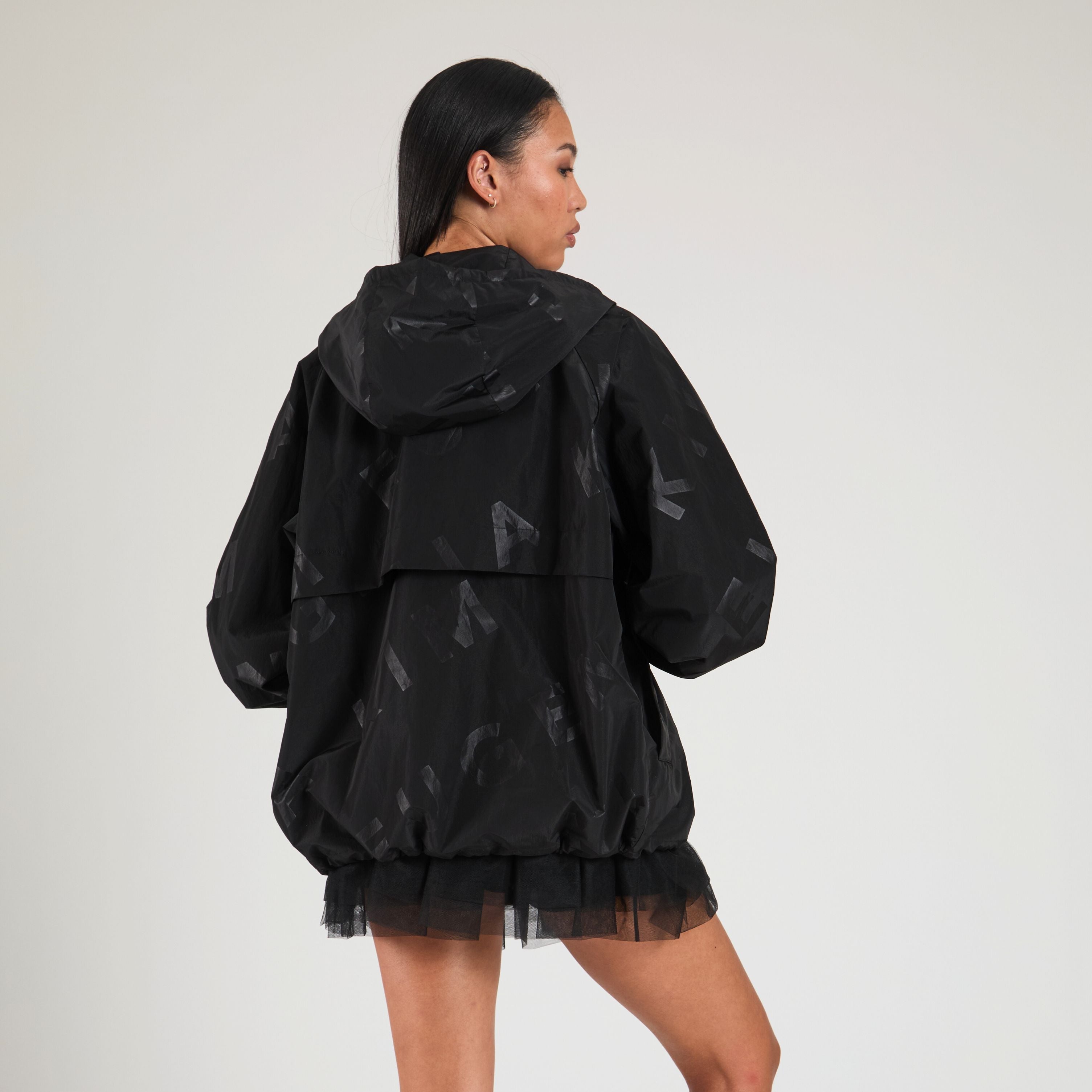Morgan Oversized Lightweight Jacket for Women - Waterproof Windbreaker with Hood - Casual Streetwear Coat for Spring & Fall - Perfect for Outdoor Activities, Travel & Daily Wear