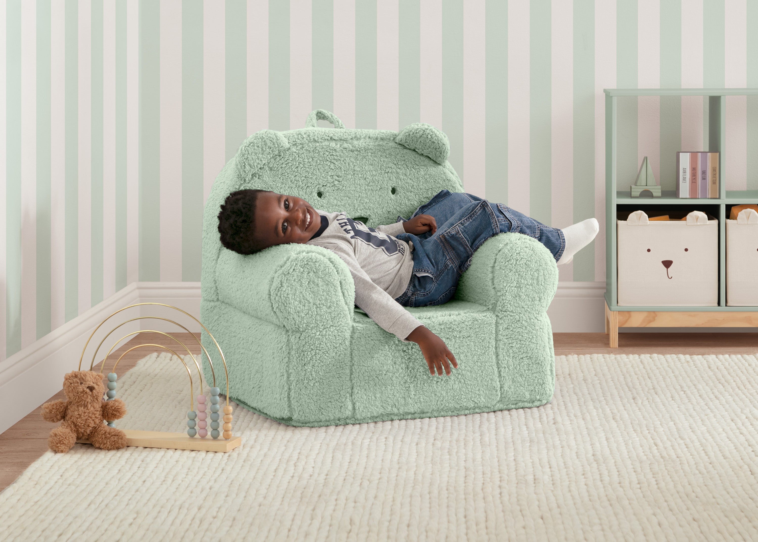 Cozy BabyGap Sherpa Bear Chair - Soft Plush Kids Armchair for Nursery, Bedroom & Playroom - Perfect for Reading, Relaxing & Playtime