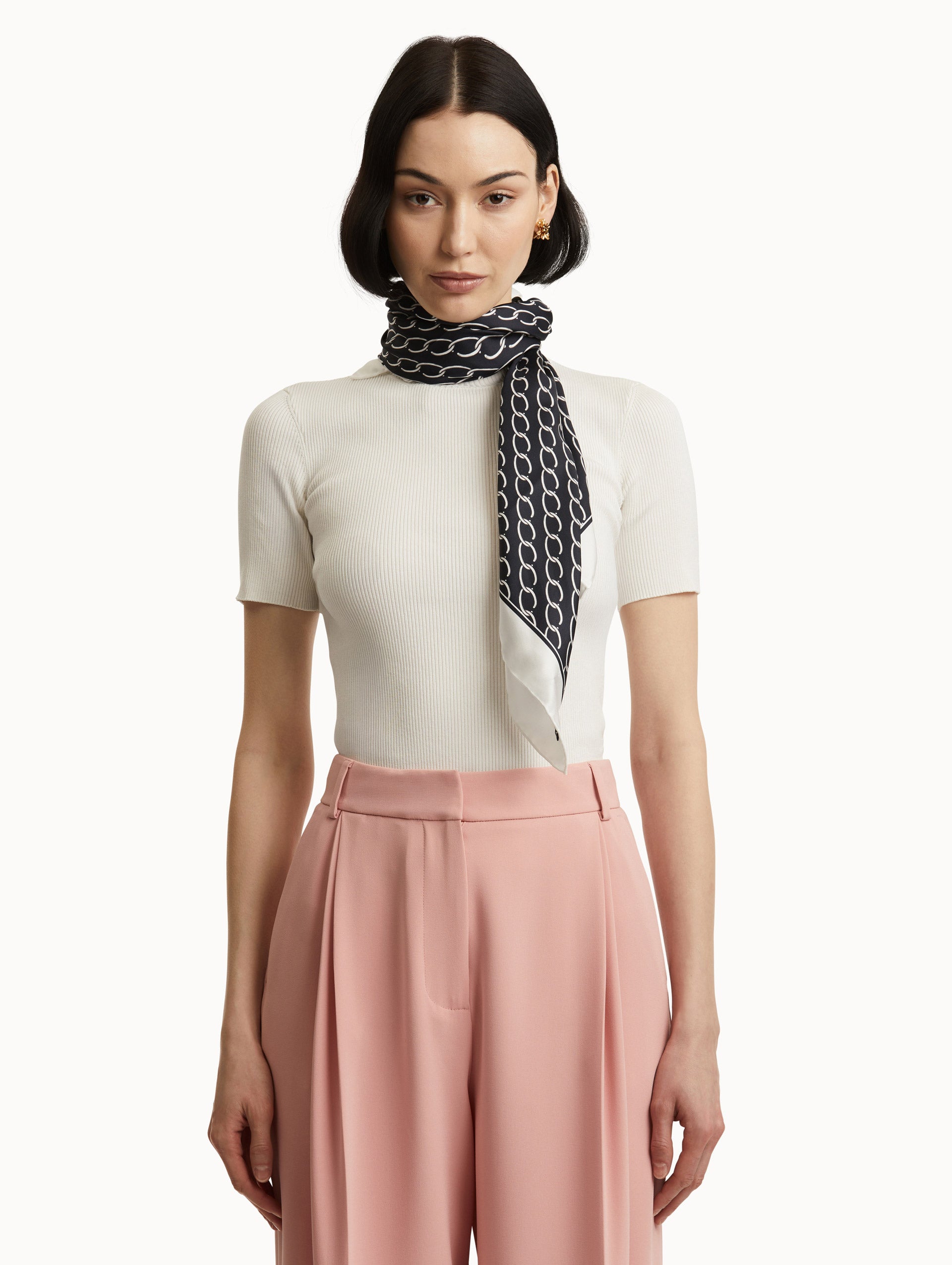 Oscar Chain Link Silk Scarf - Elegant Fashion Accessory for Women | Perfect for Office, Party & Special Occasions | Lightweight & Breathable Luxury Scarf