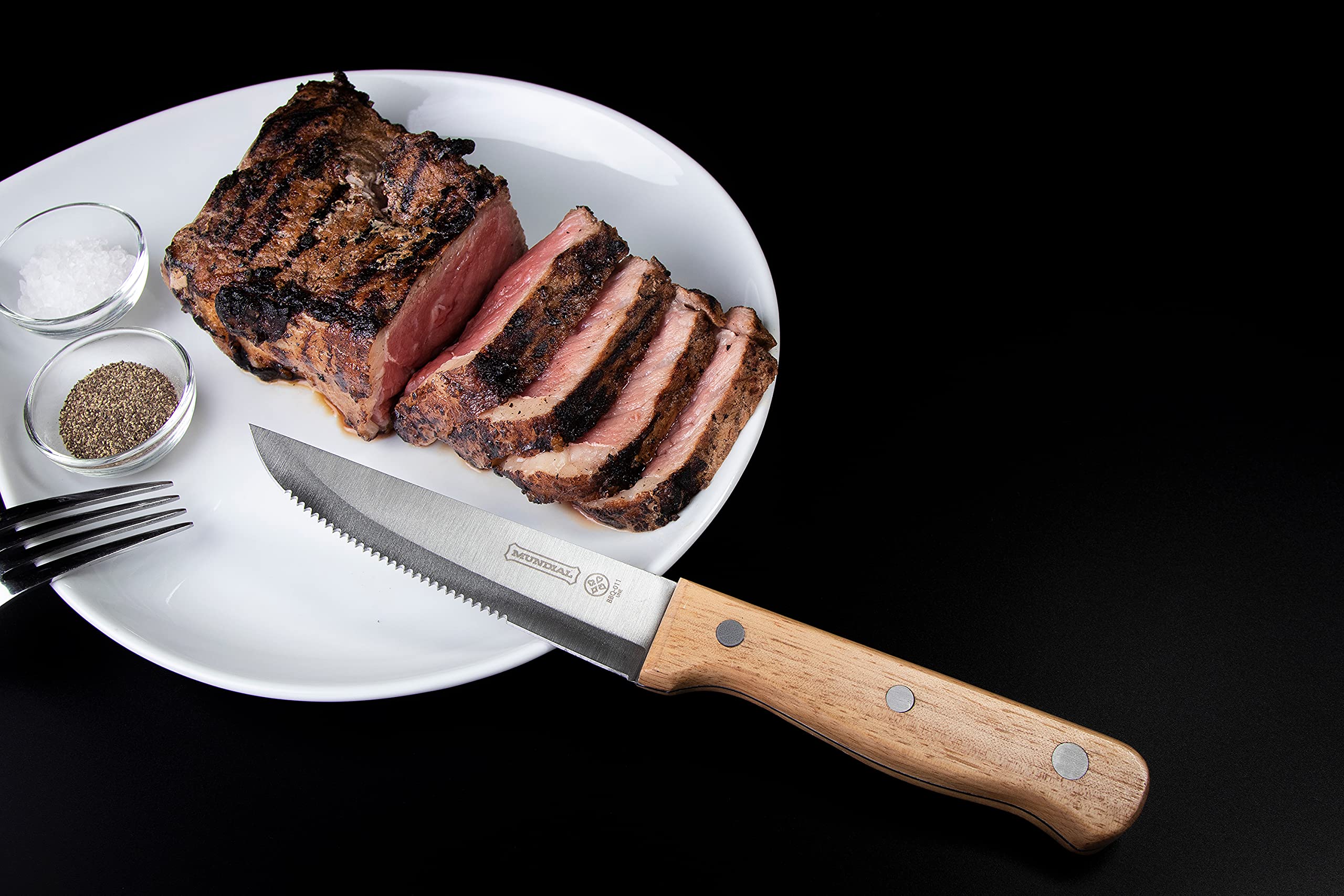 Premium 5-Inch Steak Knife Set of 6 with Ergonomic Wood Handle - Razor Sharp Blades for Perfect Steak Cutting - Ideal for Fine Dining, BBQ Parties & Home Kitchens