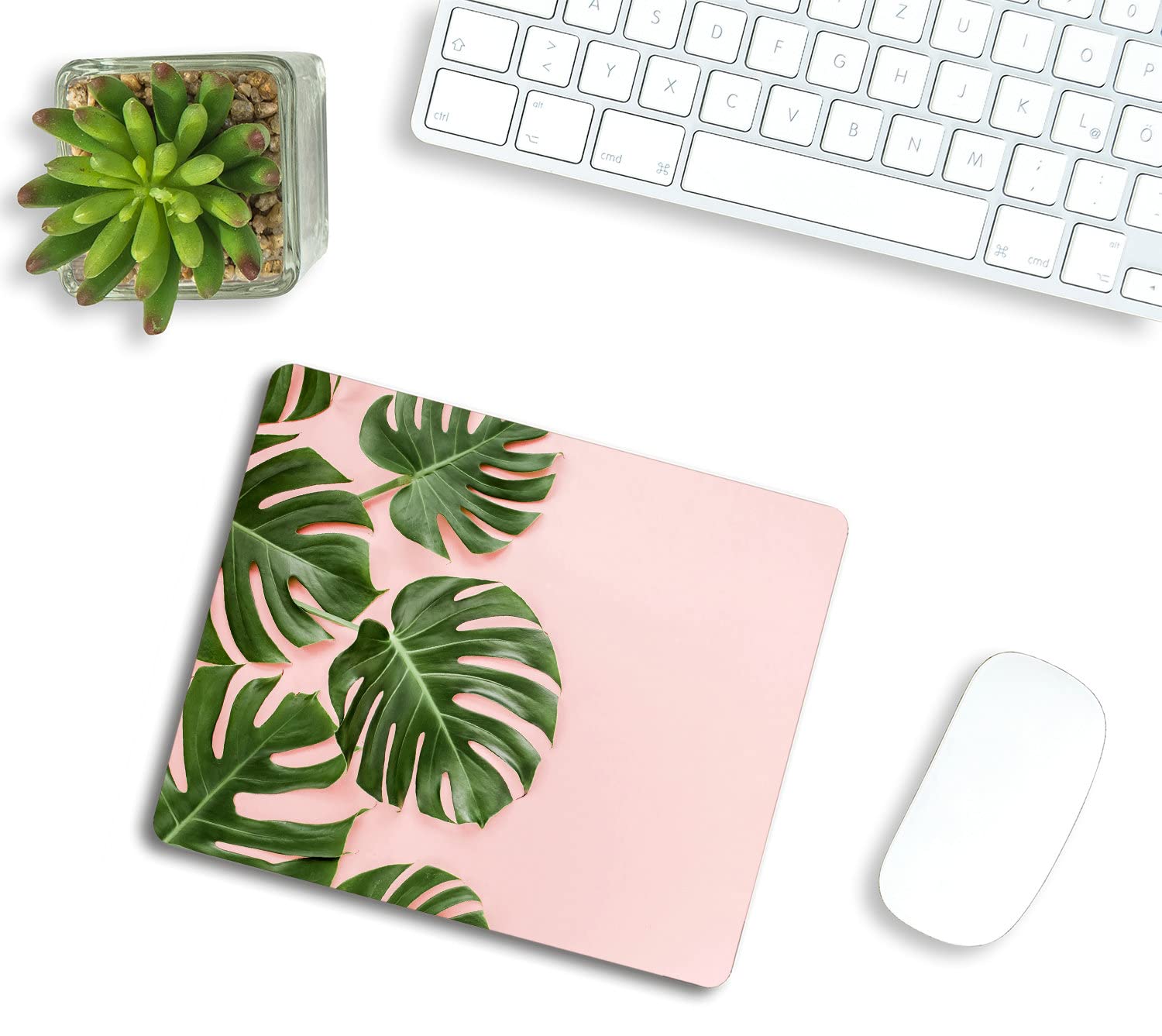 Tropical Monstera Leaf Mouse Pad - Non-Slip Rubber Gaming Mousepad with Palm Tree Design on Pink Background, 9.5