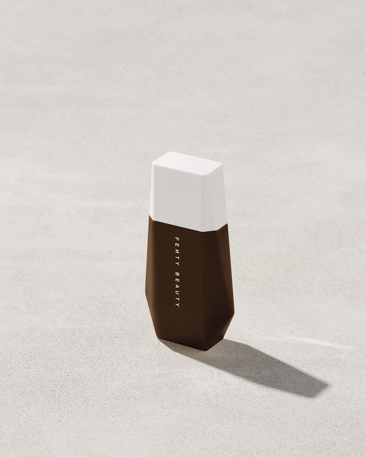 Eaze Drop Blurring Skin Tint SPF 25 - Lightweight Foundation with Natural Finish for Flawless Everyday Makeup | Perfect for Work, Date Night & Travel