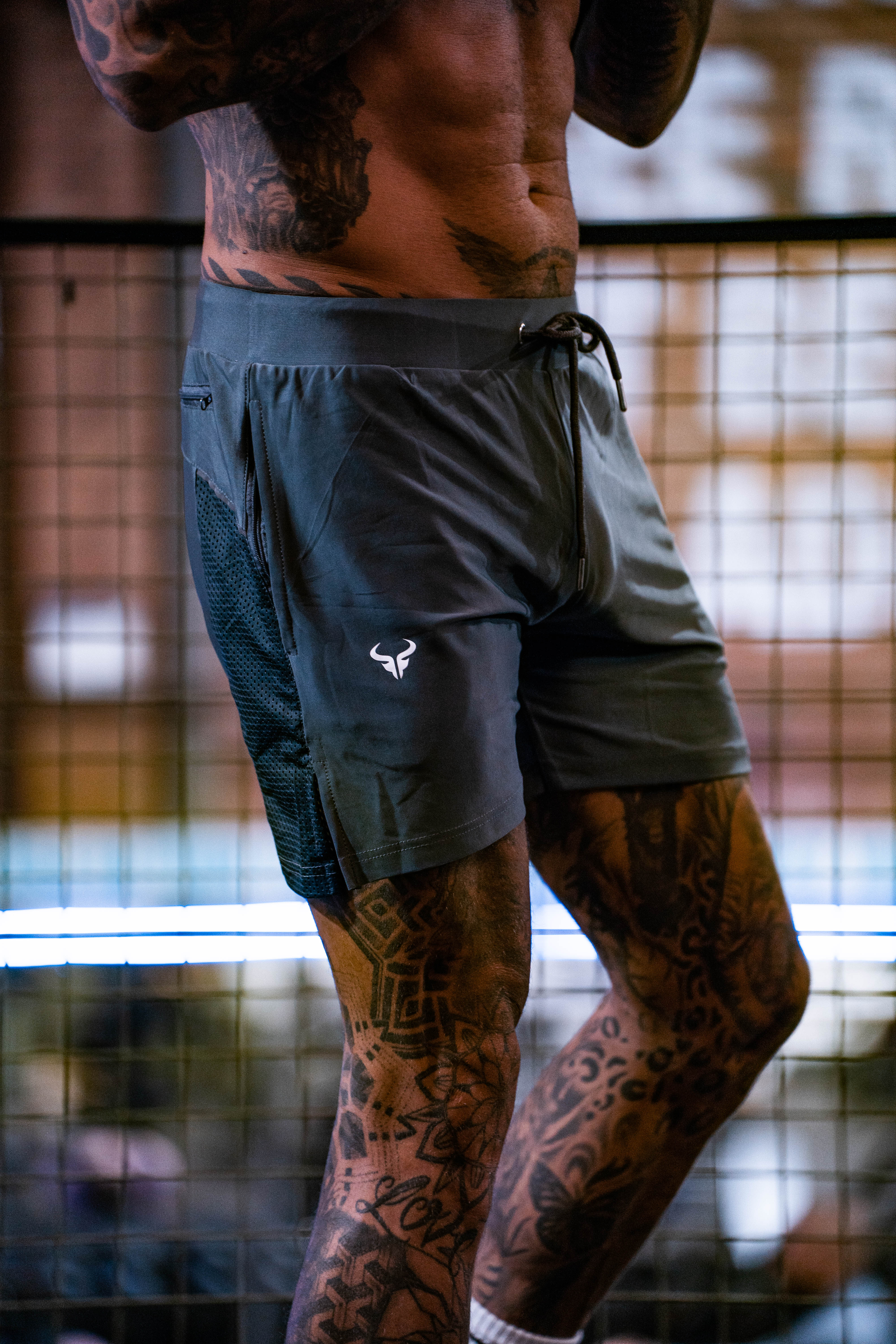 Cerus Grey Synergy Linerless Running Shorts for Men - Lightweight Quick-Dry Workout Shorts with Pockets - Perfect for Gym, Jogging & Outdoor Activities
