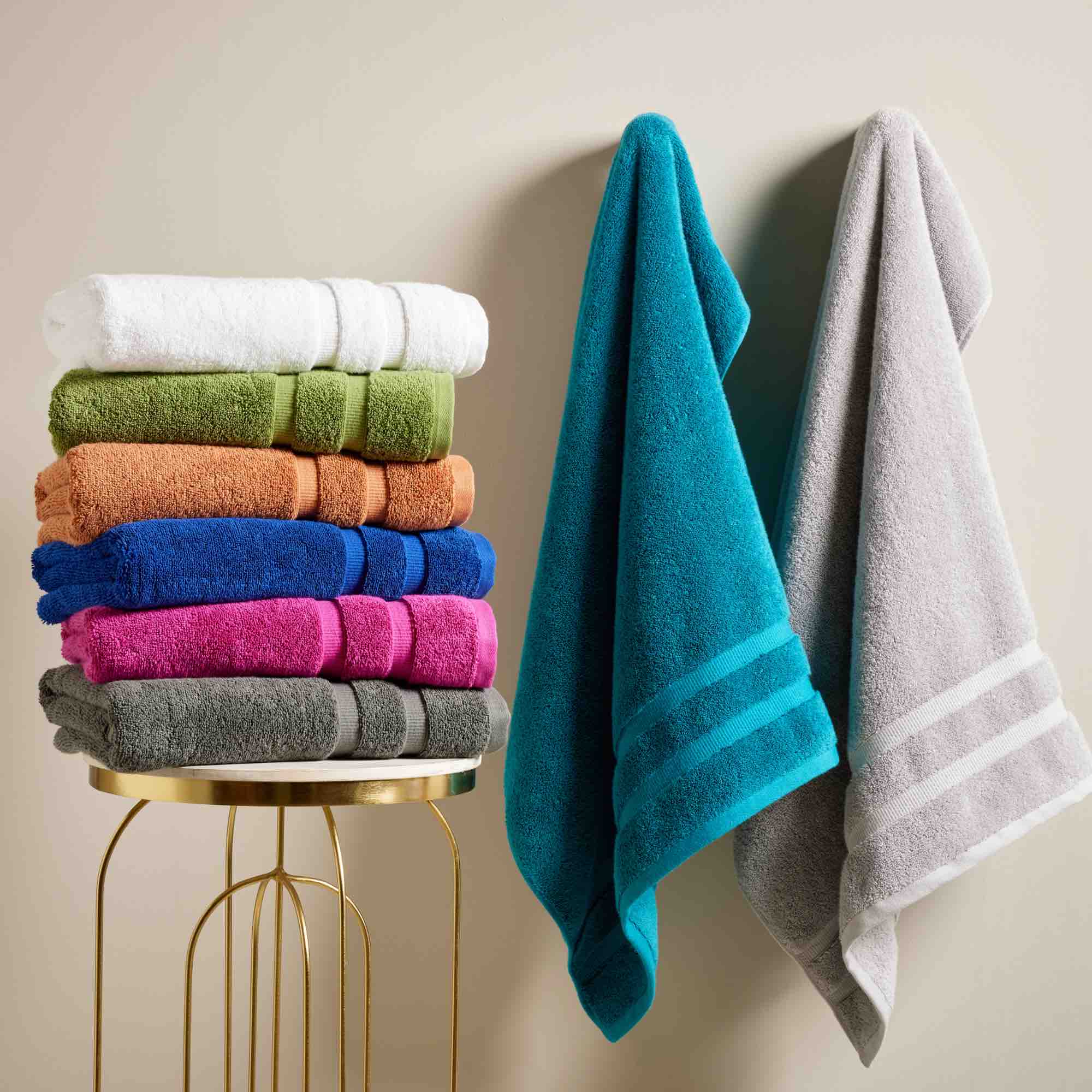 Christy Signum Combed Cotton Bath Towel - Super Soft & Absorbent, Jade Green - Perfect for Spa, Bathroom & Luxury Home Use