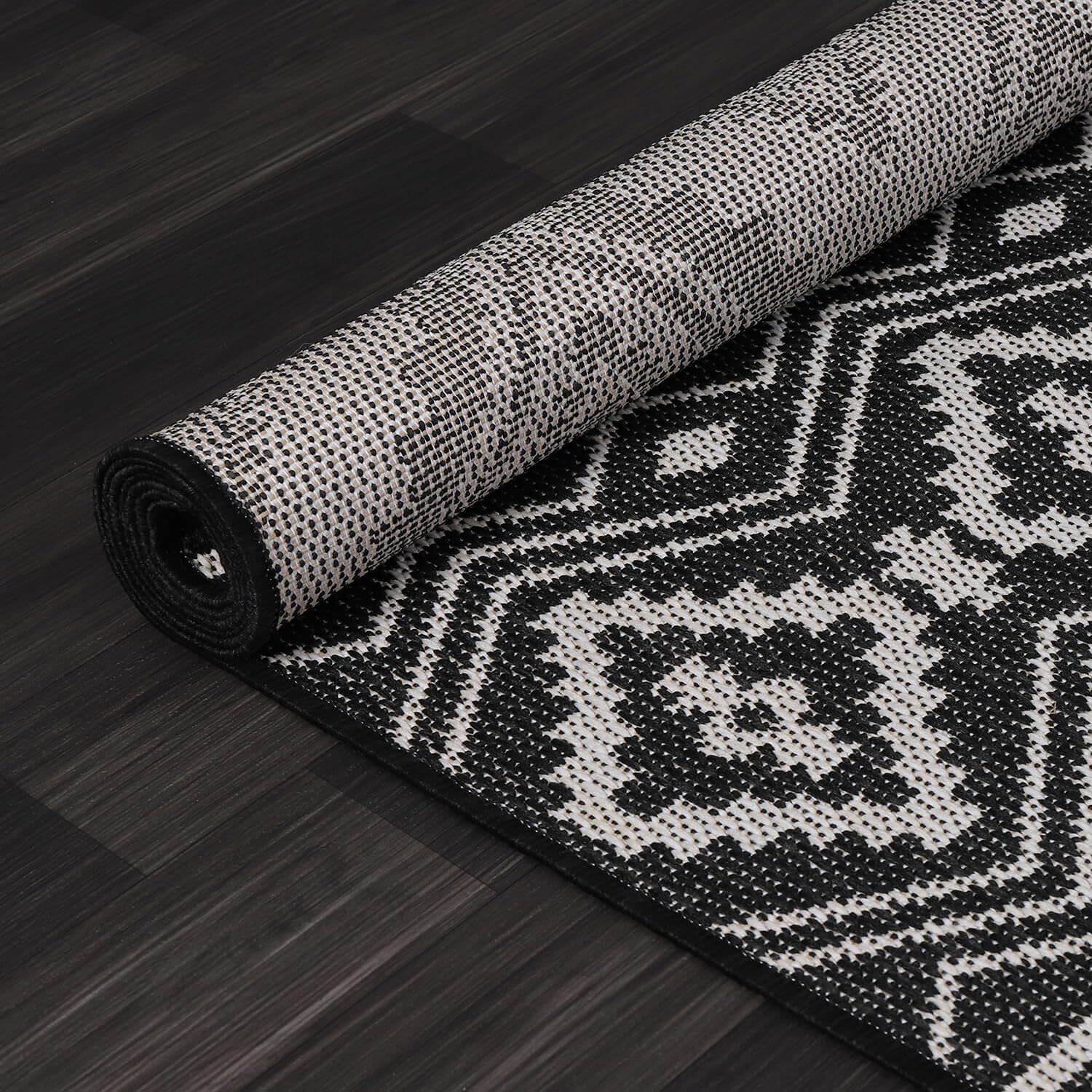 Beverly Rug Waikiki Boho Indoor Outdoor Rug 8x10 - Washable Bohemian Area Rug for Patio, Deck, Porch | Aztec Tribal Pattern Black and White Farmhouse Rugs - Perfect for Beach Houses, Living Rooms & Garden Decor