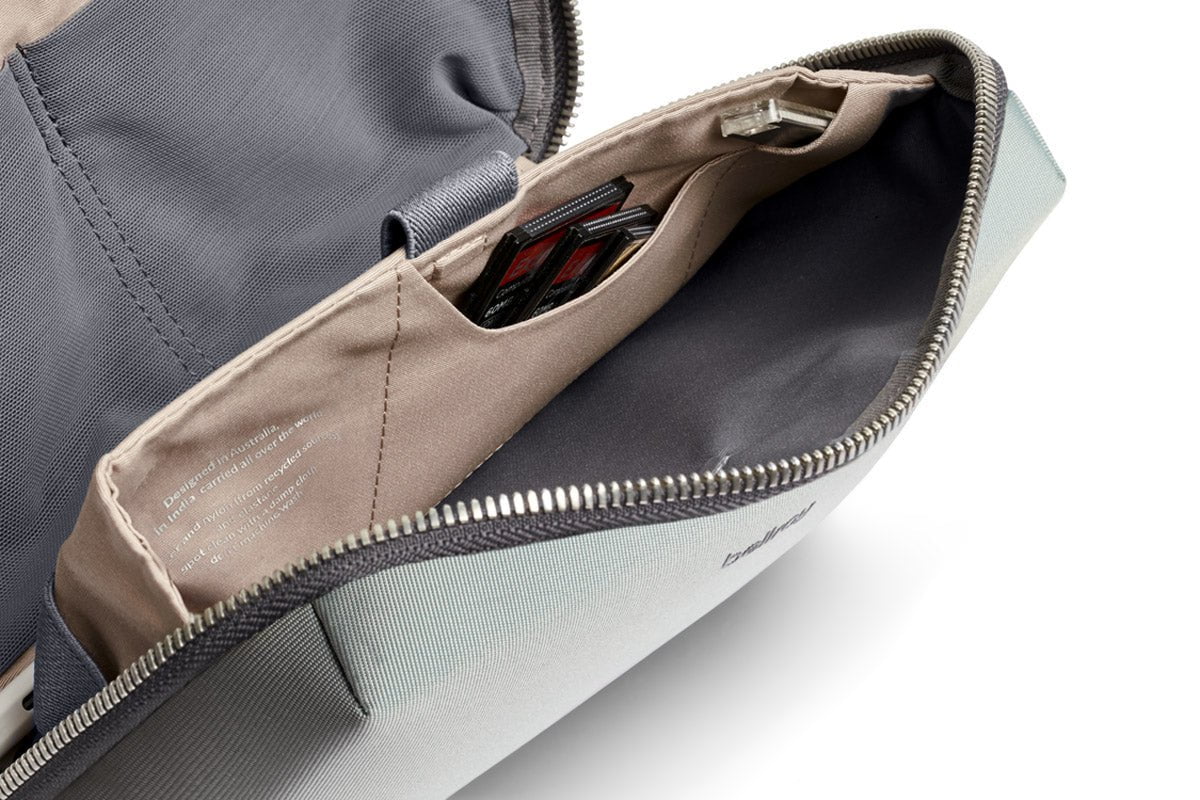 Bellroy Tech Kit - Premium Travel Organizer for Cables, Chargers & Accessories | Perfect for Business Trips, Commuting & Daily Use