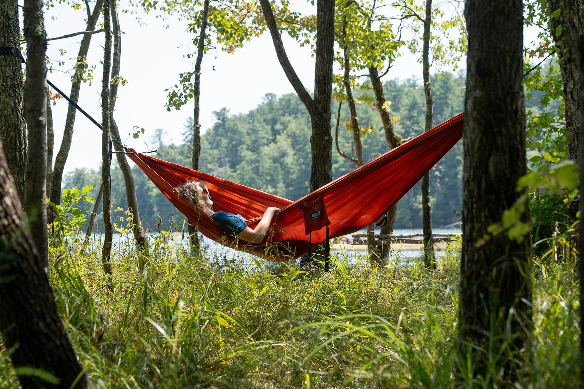 DoubleNest® Hammock - Portable Camping Hammock for 2 Persons, Lightweight & Durable for Backpacking, Travel, and Outdoor Adventures - Perfect for Beach, Garden, and Backyard Relaxation