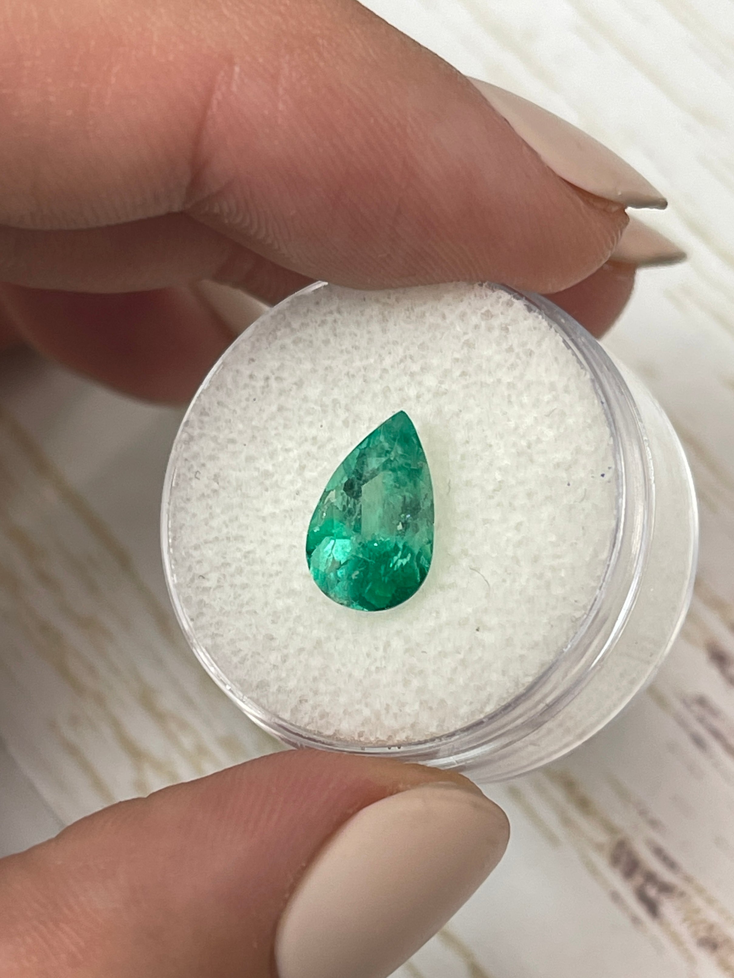 2.10 Carat Bi-Color Green Natural Loose Colombian Emerald Pear Cut Gemstone for Jewelry Making, Engagement Rings & Luxury Gifts
