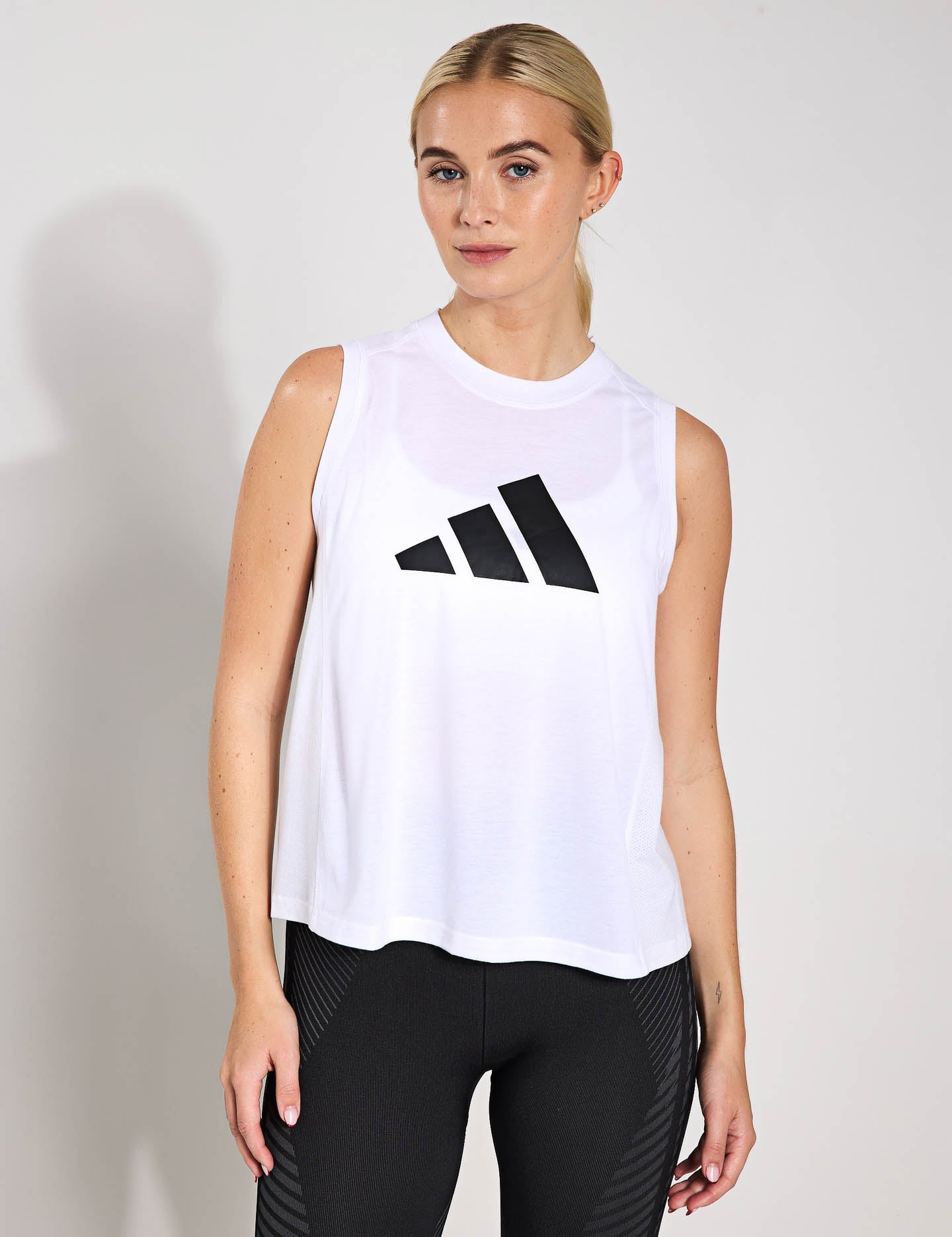 Train Essentials Big Performance Logo Training Tank Top - White/Black - Gym Workout & Running Activewear for Men & Women