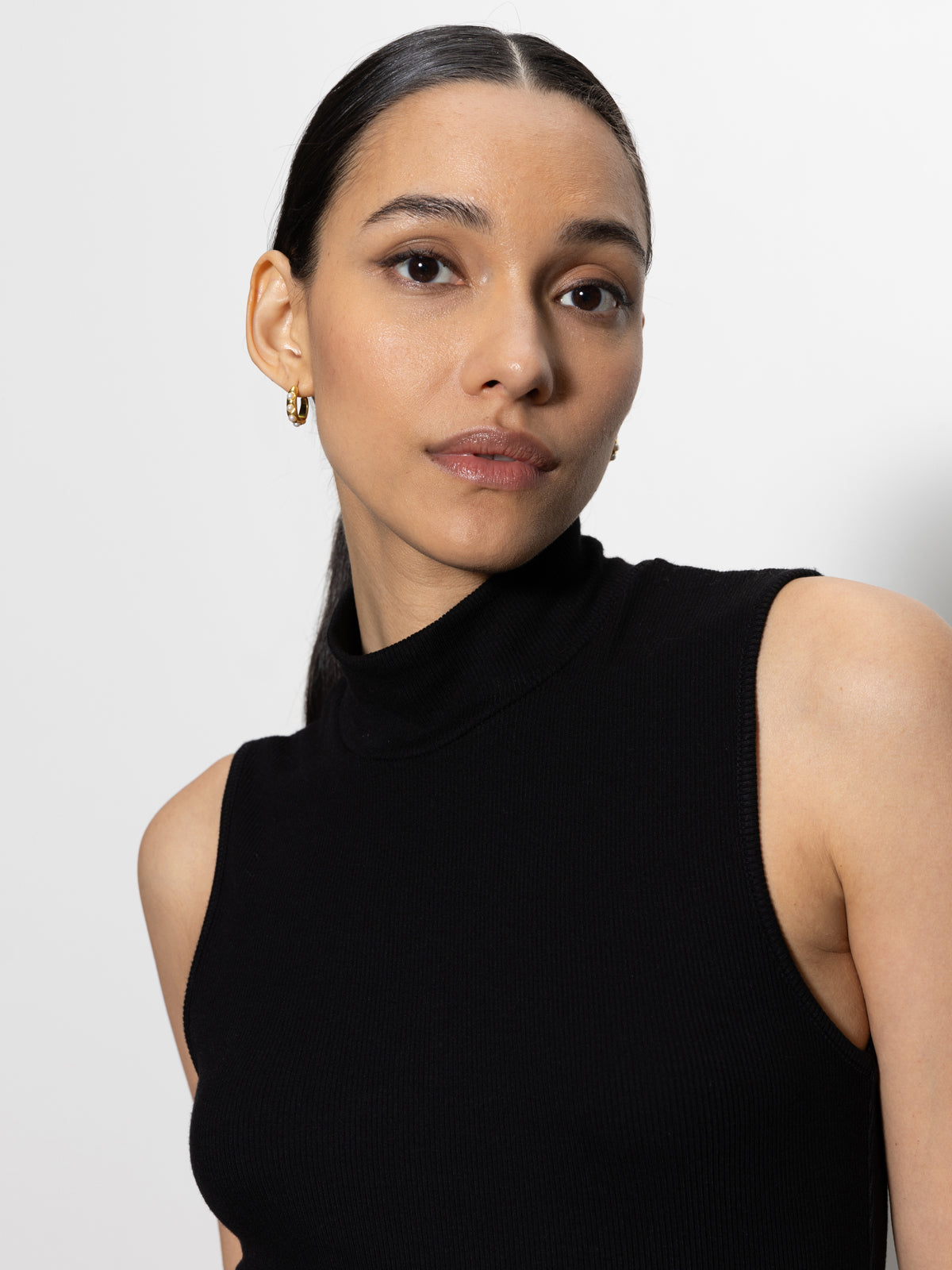 Essential Sleeveless Mock Neck Tank Top for Women - Black | Slim Fit Workout Shirt for Yoga, Gym & Casual Wear