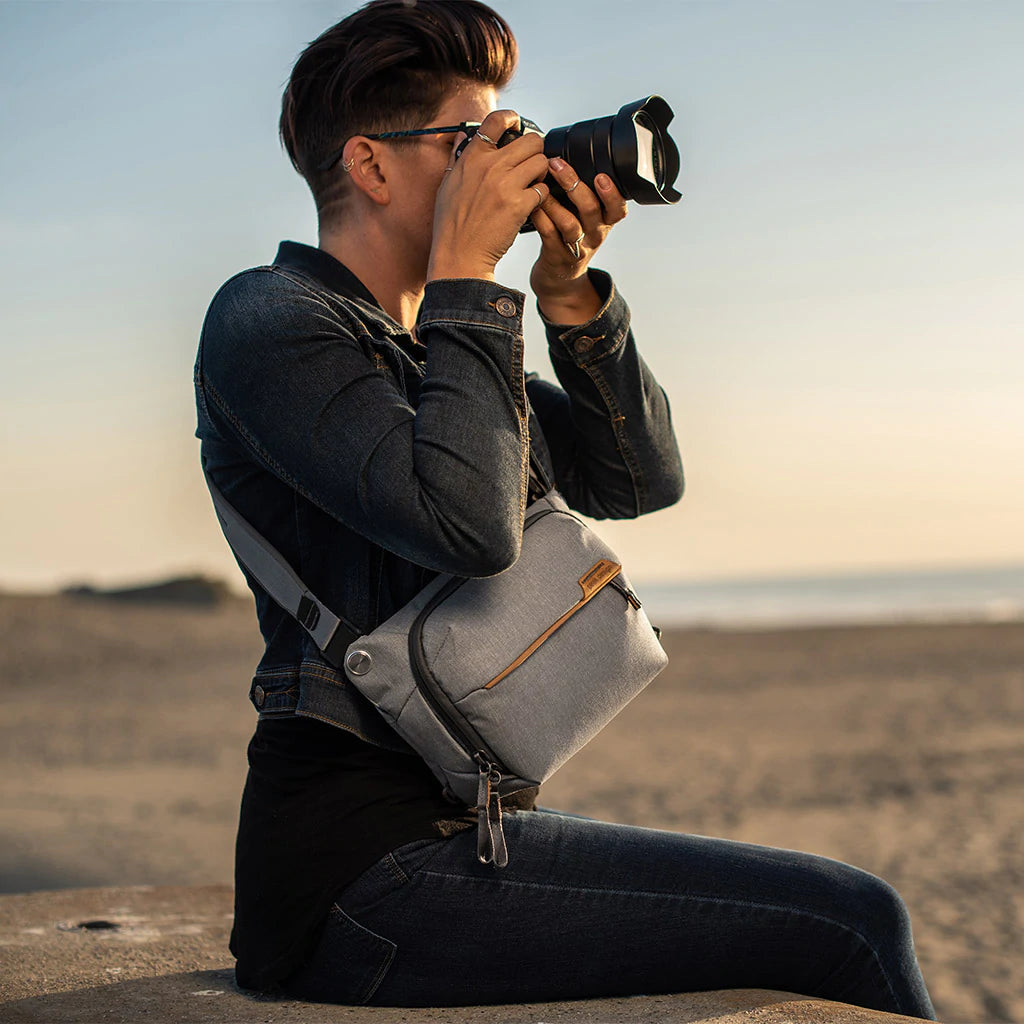 Peak Design Everyday Sling 10L v2 Ash - Compact Camera Bag for Photographers | Waterproof & Durable for Travel, Hiking & Urban Commute