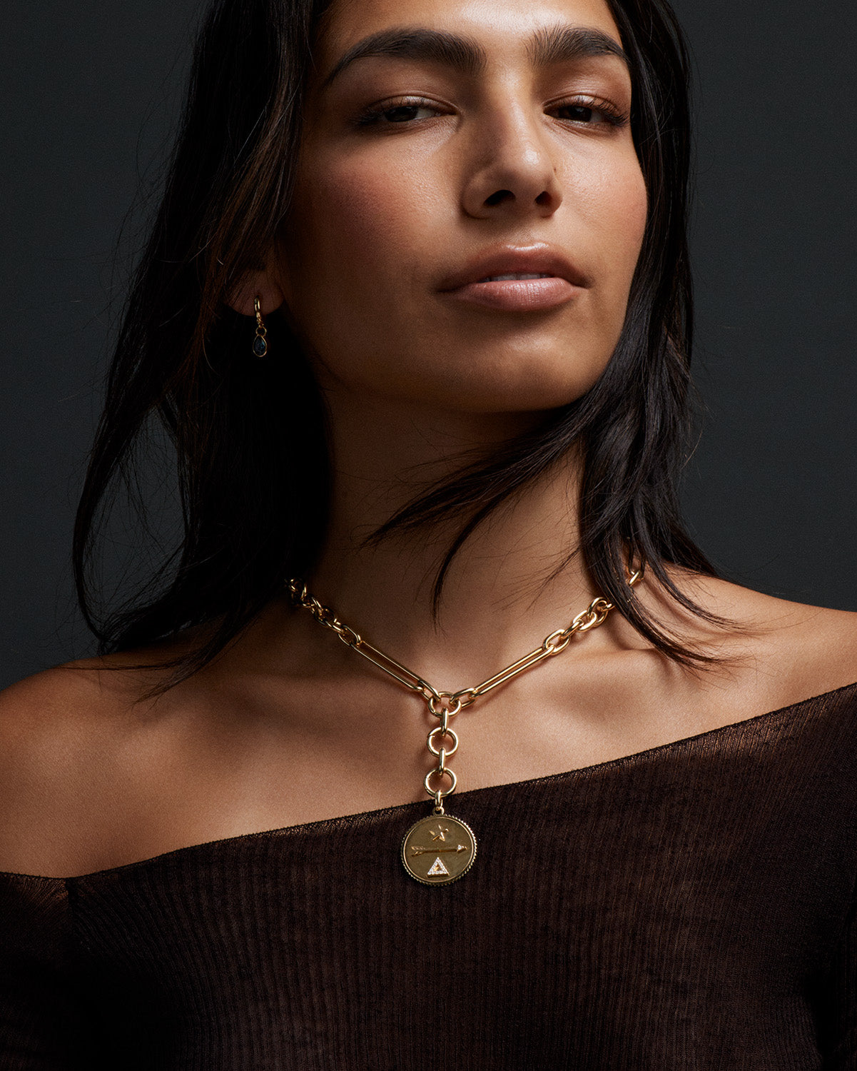 Stylish Oversized Mixed Clip Chain Necklace - Trendy Layered Statement Jewelry for Women - Perfect for Parties, Date Nights & Everyday Fashion